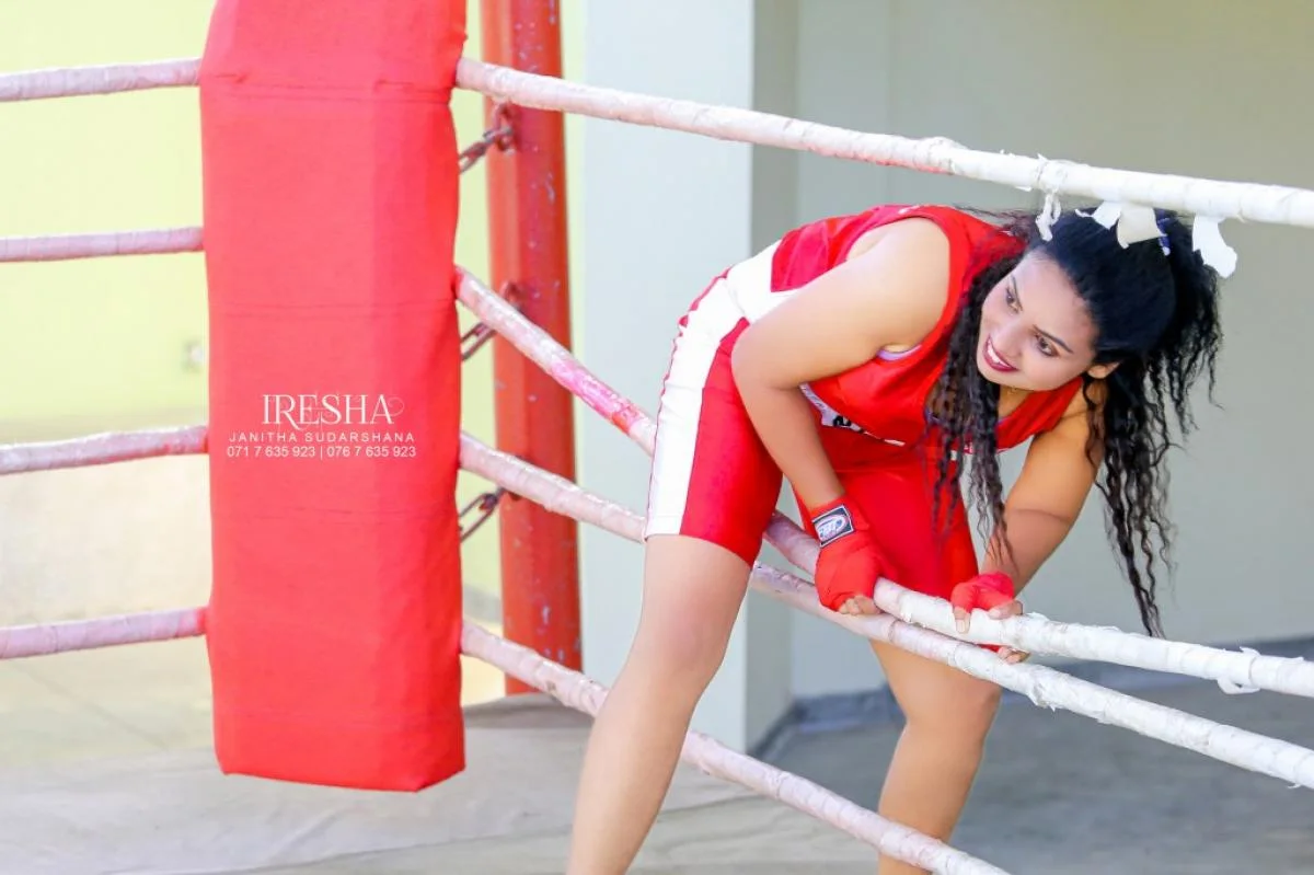 Iresha  - Sri Lankan Photoshoot Gallery (3)