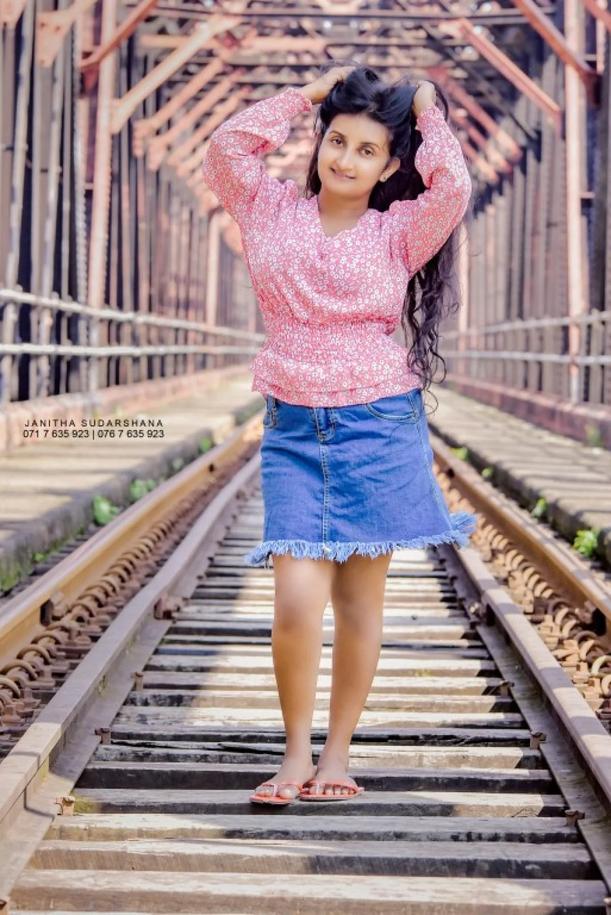 Samika  - Sri Lankan Photoshoot Gallery (5)