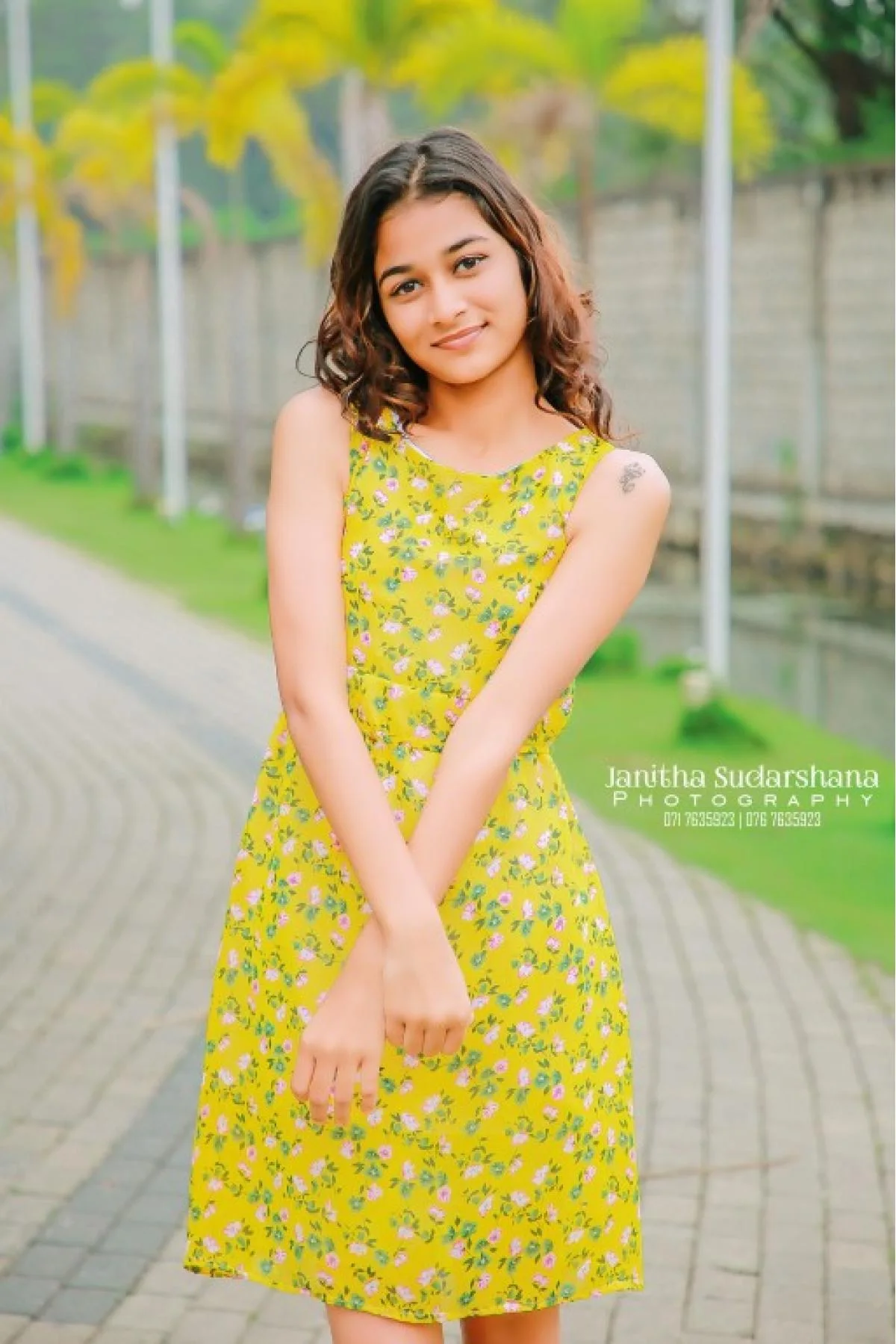 ZARA - Sri Lankan Photoshoot Gallery (5)