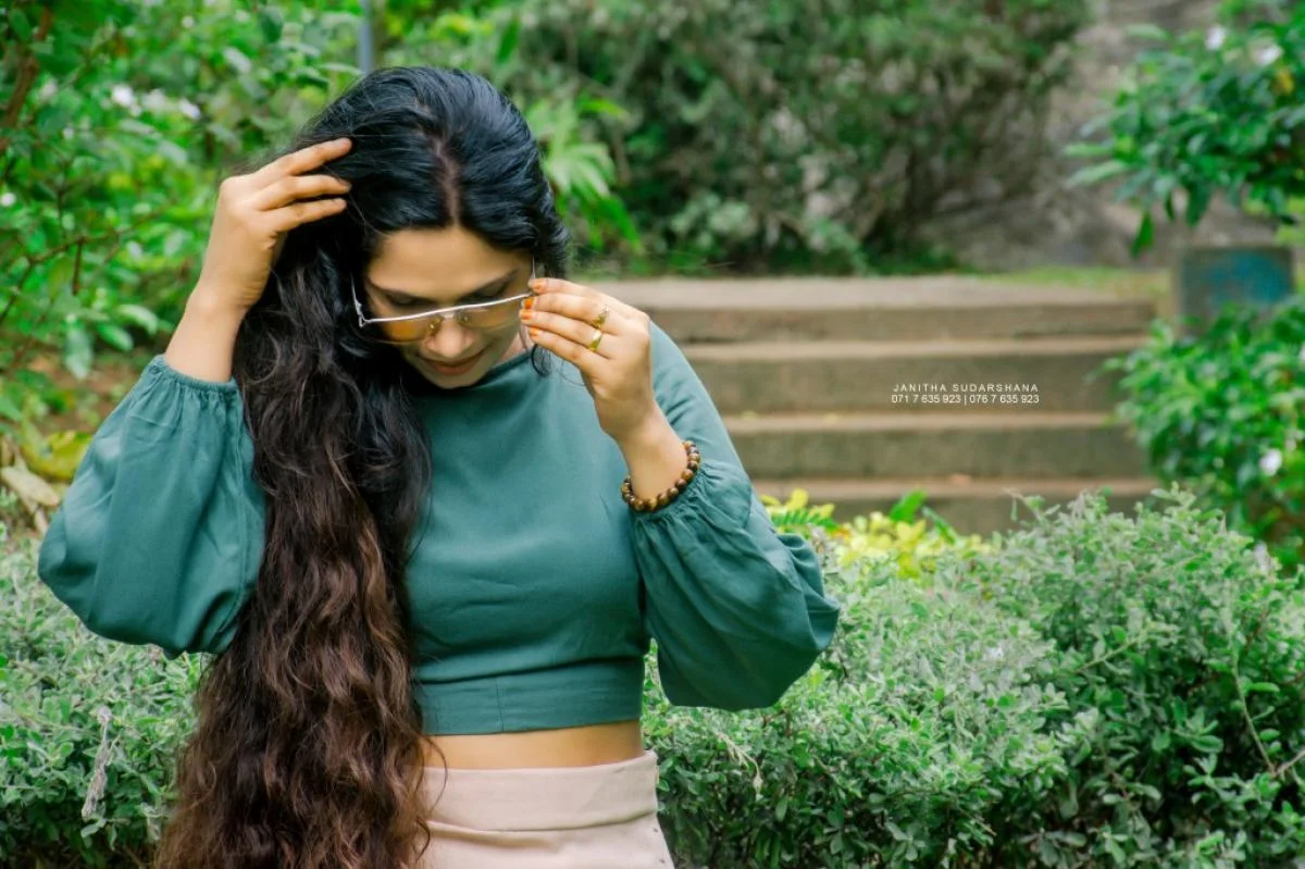 KANISHKA HETTIARACHCHI - Sri Lankan Photoshoot Gallery (7)