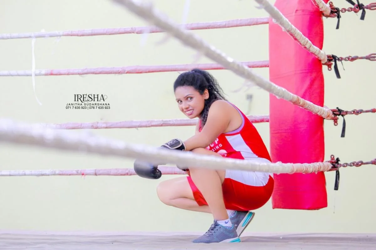 Iresha  - Sri Lankan Photoshoot Gallery (6)