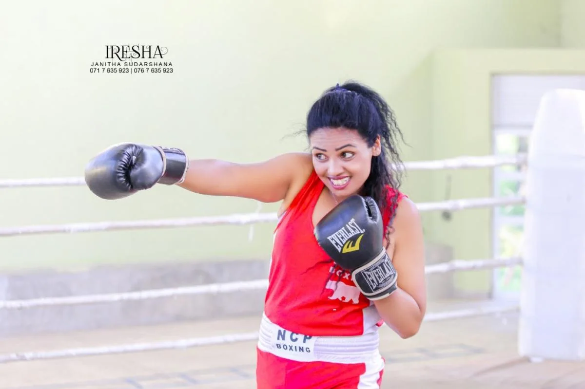 Iresha  - Sri Lankan Photoshoot Gallery (8)