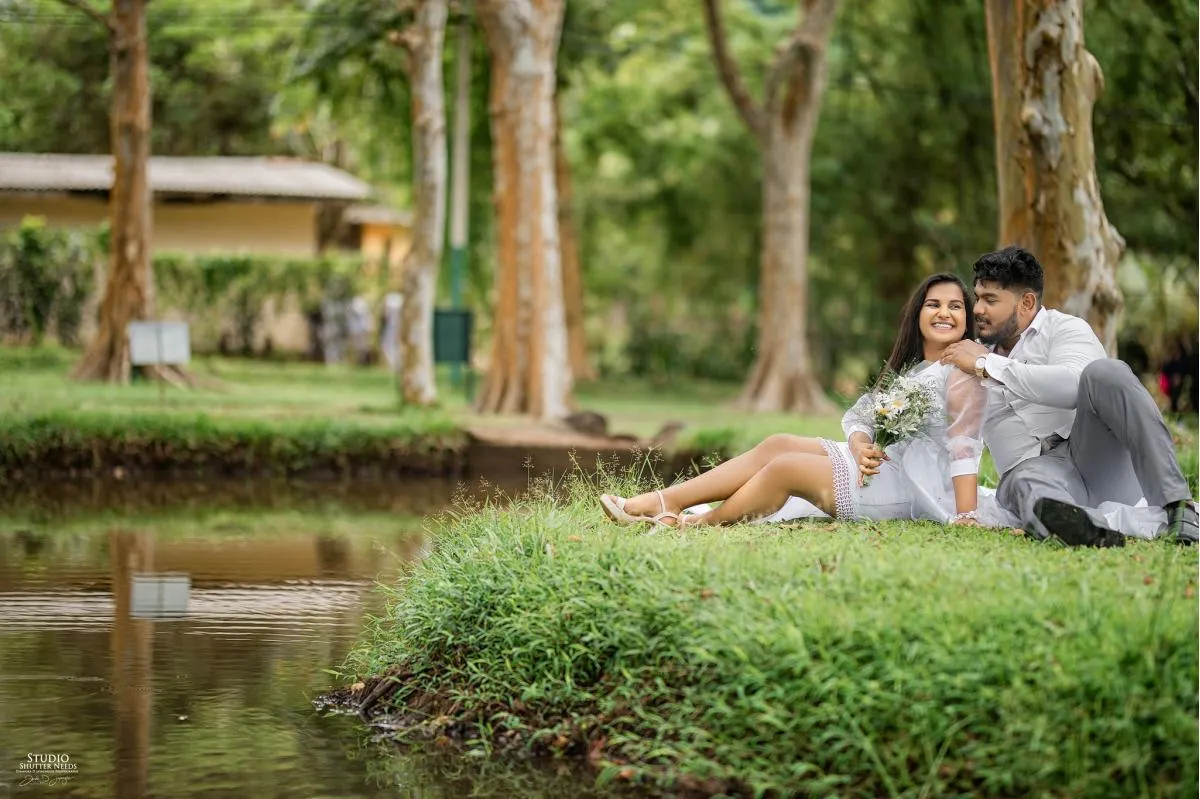 Malmi & Muditha - Sri Lankan Photoshoot Gallery (1)