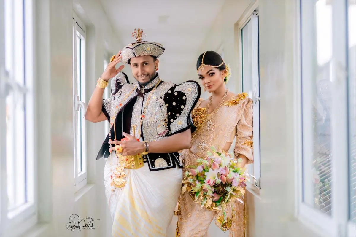 Yaara & Goyum - Sri Lankan Photoshoot Gallery (1)