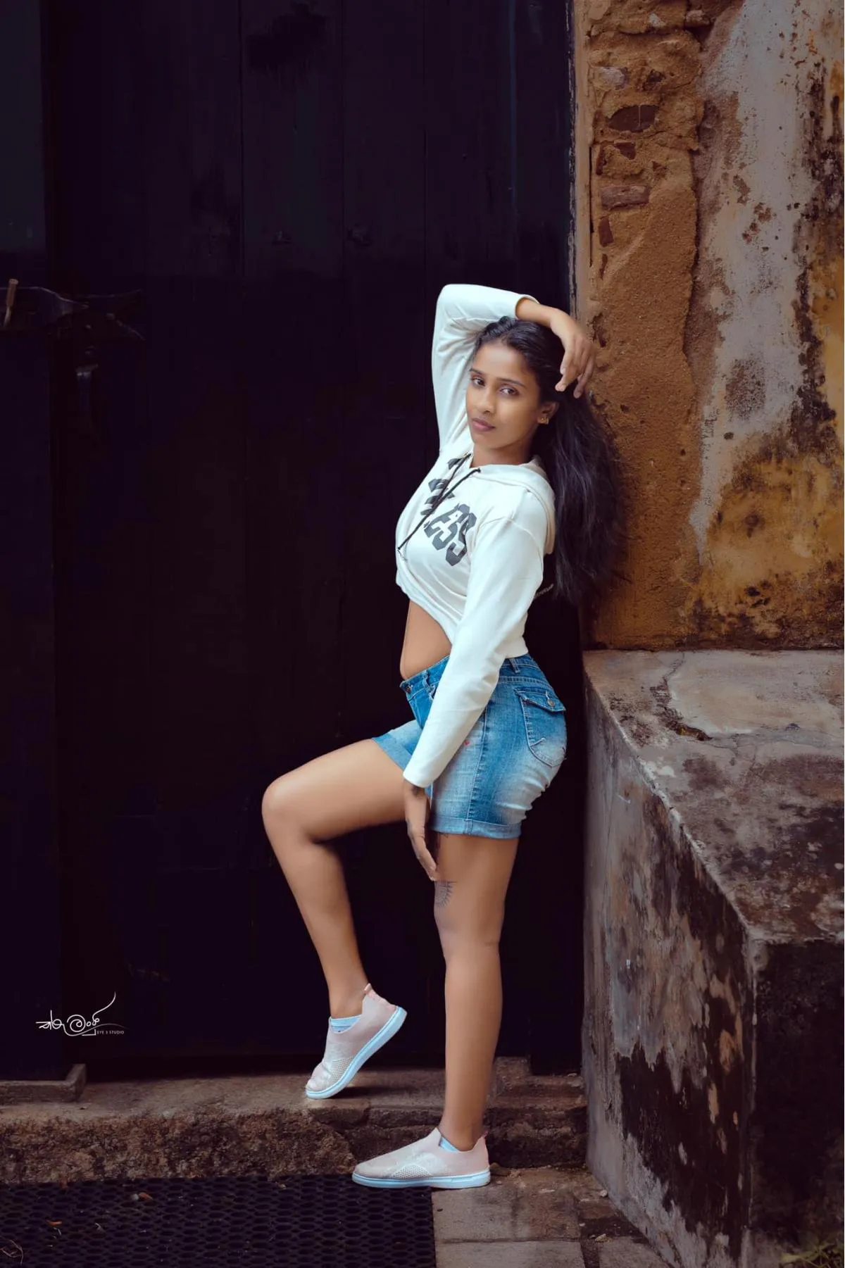Sadeesha  - Sri Lankan Photoshoot Gallery (1)