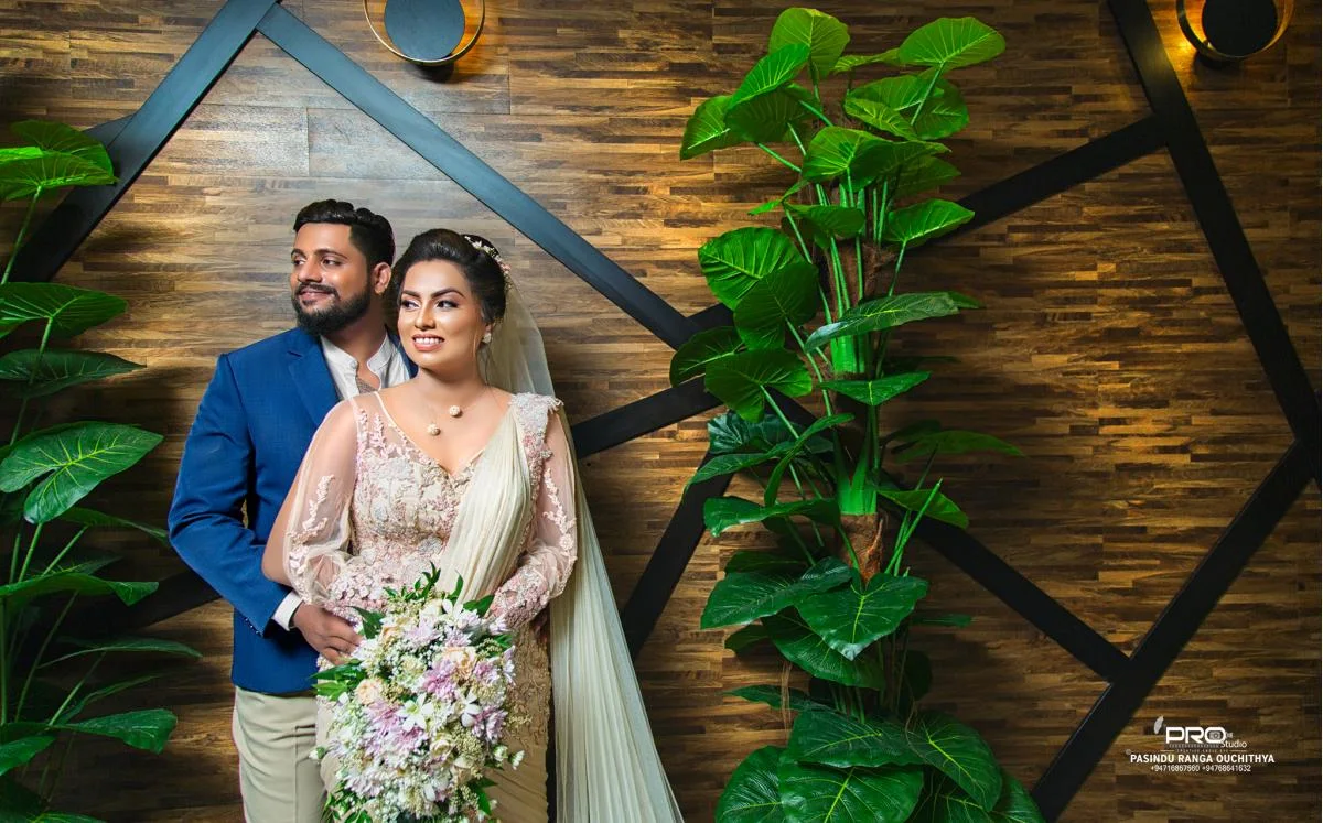 OSHANI & ASHAN - Sri Lankan Photoshoot Gallery (7)
