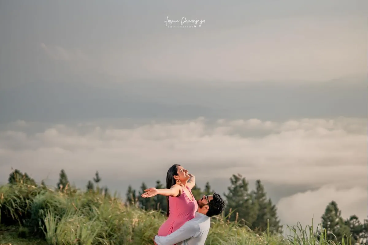Amaya & Buddhika - Sri Lankan Photoshoot Gallery (1)