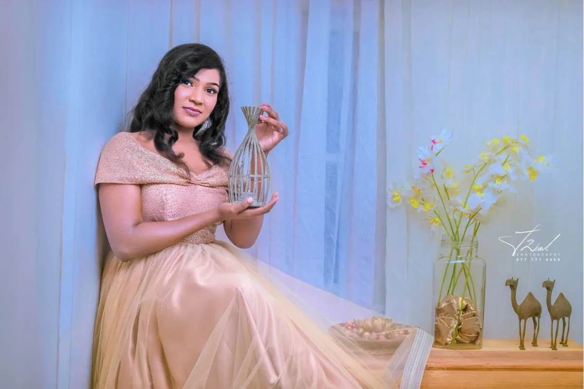 Roshani Dhanushika - Sri Lankan Photoshoot Gallery (1)