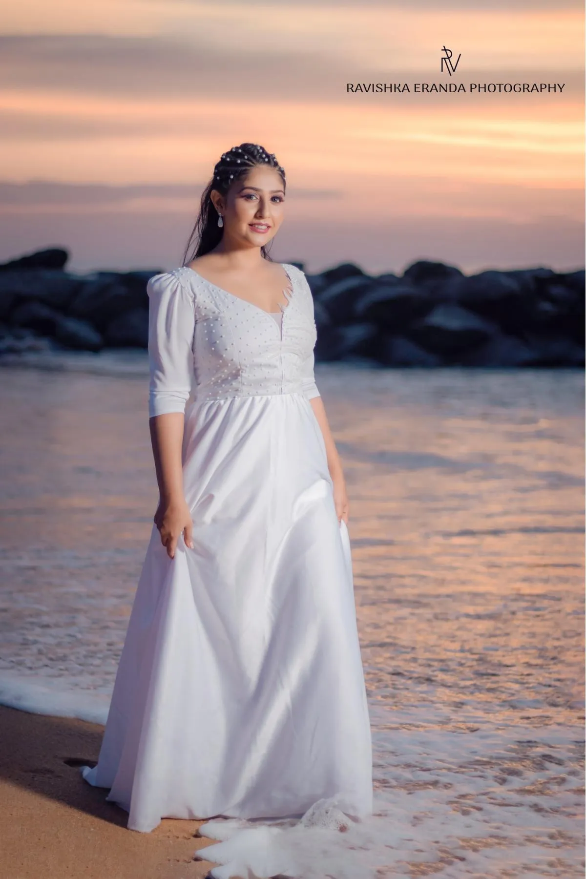 Gi Weerasinghe - Sri Lankan Photoshoot Gallery (1)