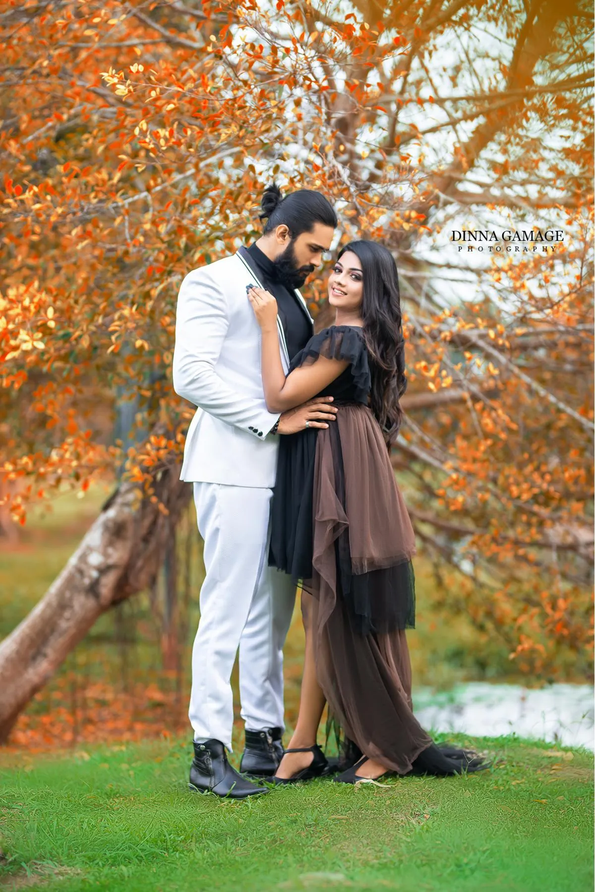 Nimesh & Oshi - Sri Lankan Photoshoot Gallery (1)