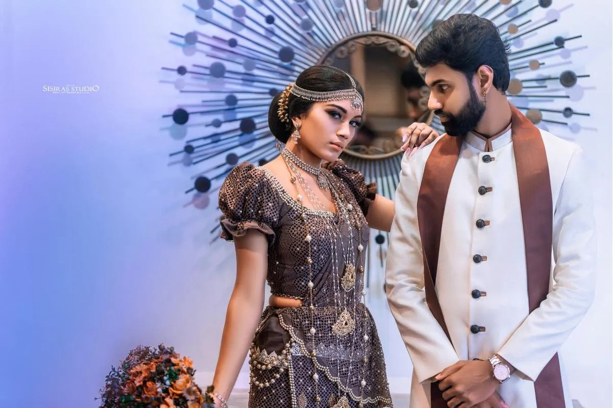 Malindu & Ishara - Sri Lankan Photoshoot Gallery (1)