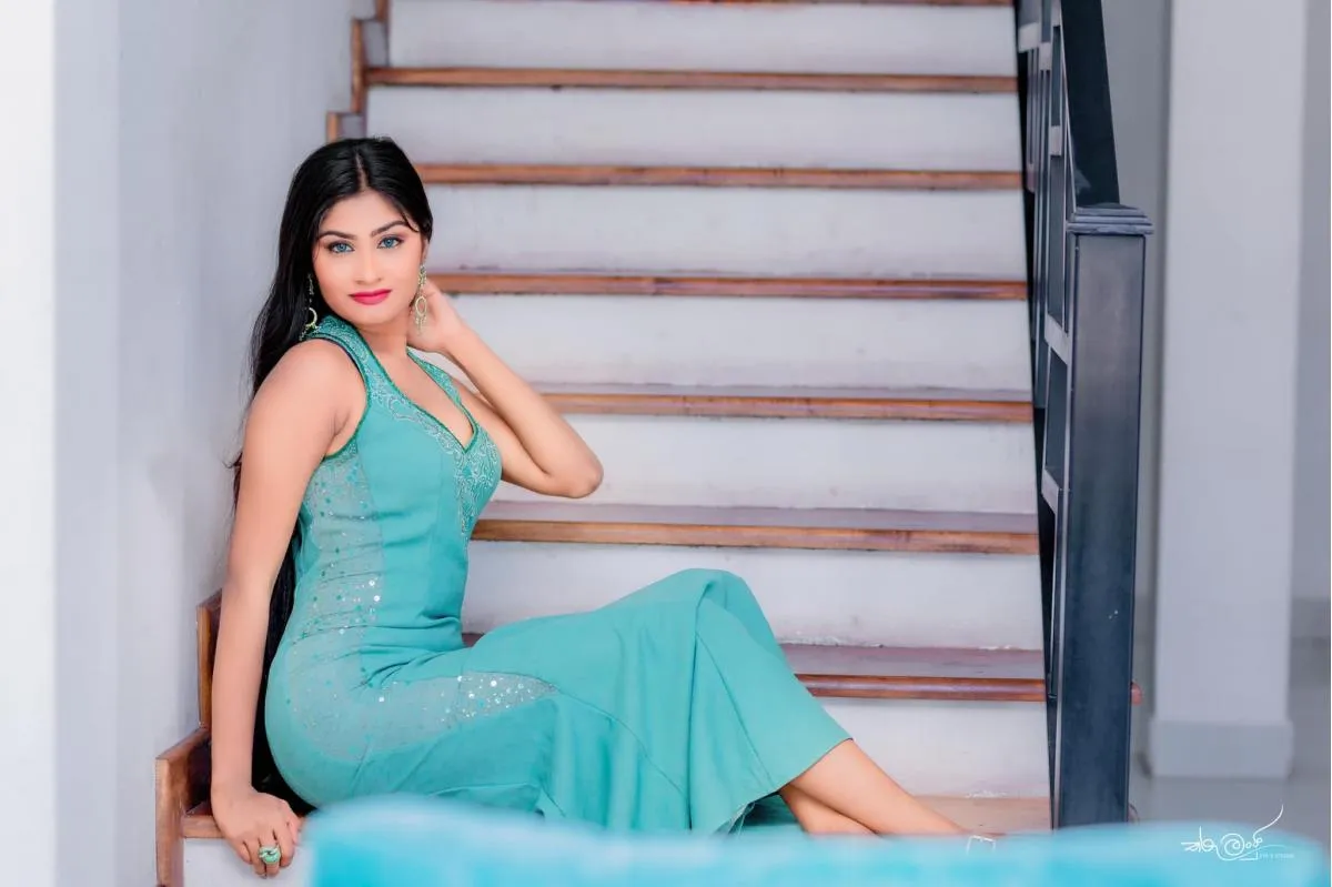 Shchini - Sri Lankan Photoshoot Gallery (1)
