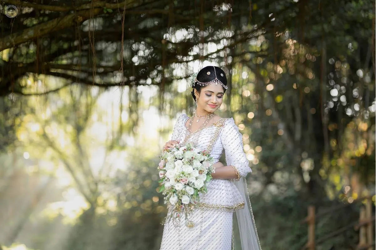 Gimhani & Dhananjaya - Sri Lankan Photoshoot Gallery (1)