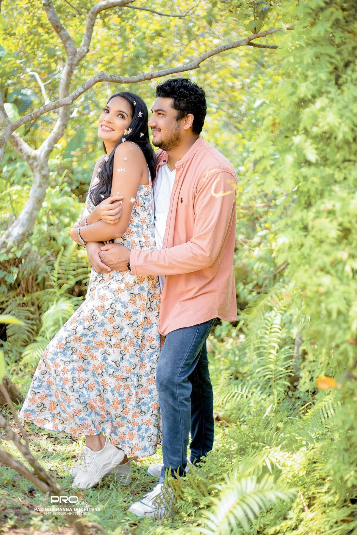 Sewwandi & Tharindu - Sri Lankan Photoshoot Gallery (2)