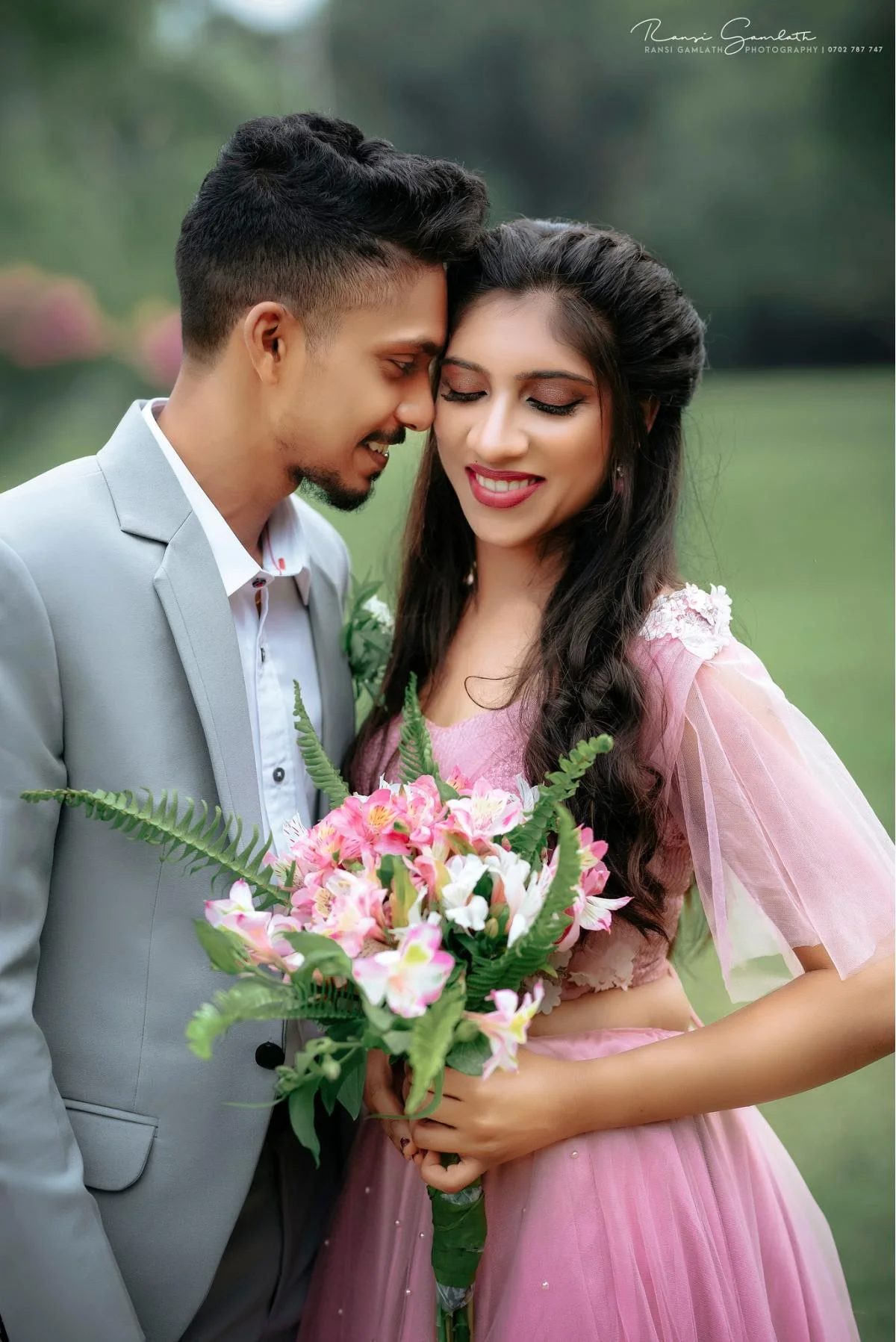 Hiru & Sisitha - Sri Lankan Photoshoot Gallery (2)