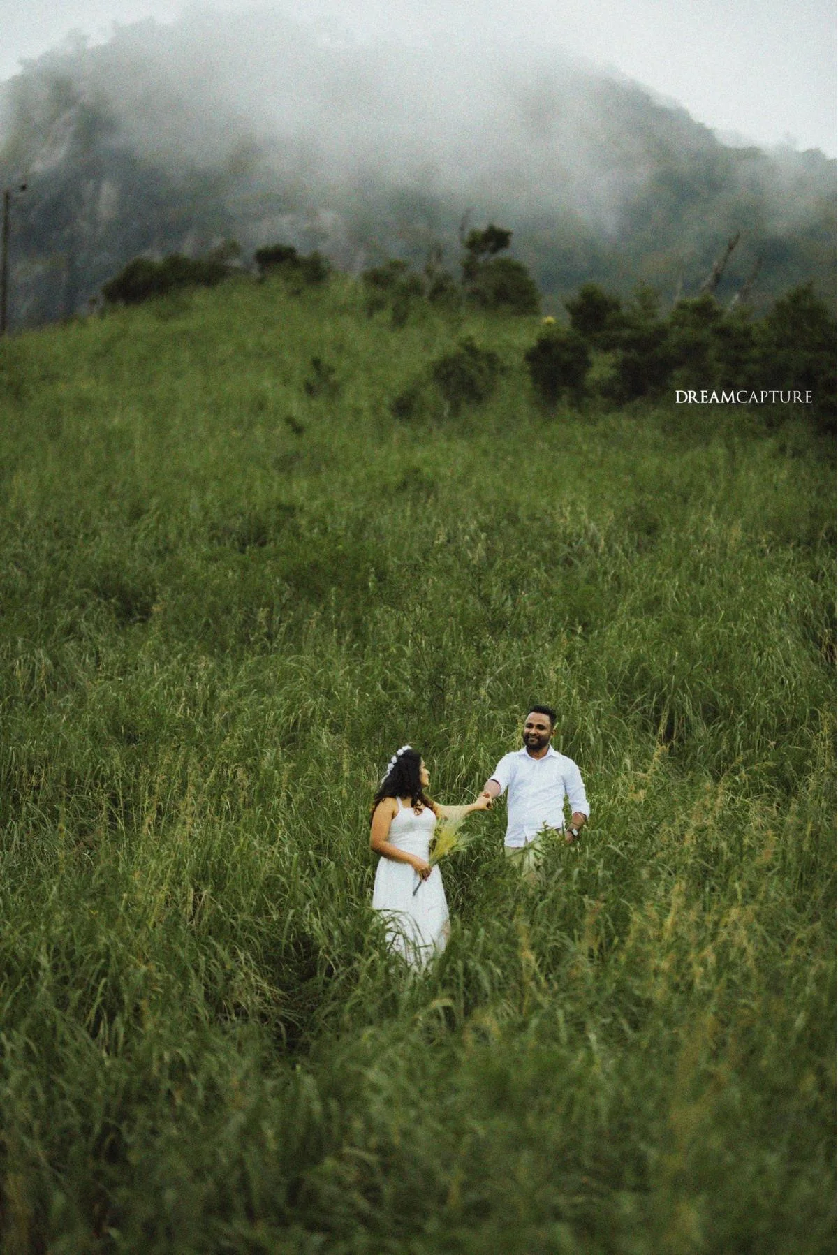 ANUPAMA & ISHARI  - Sri Lankan Photoshoot Gallery (2)