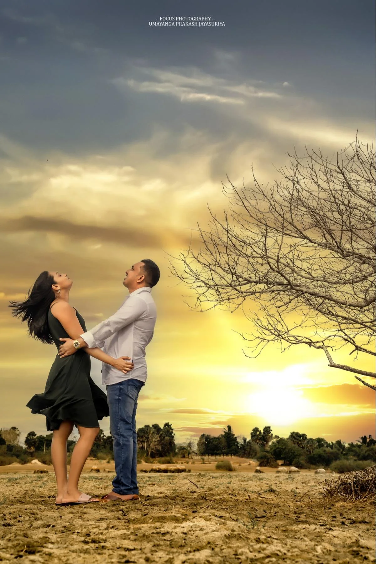 ISURU & AYESHA - Sri Lankan Photoshoot Gallery (2)