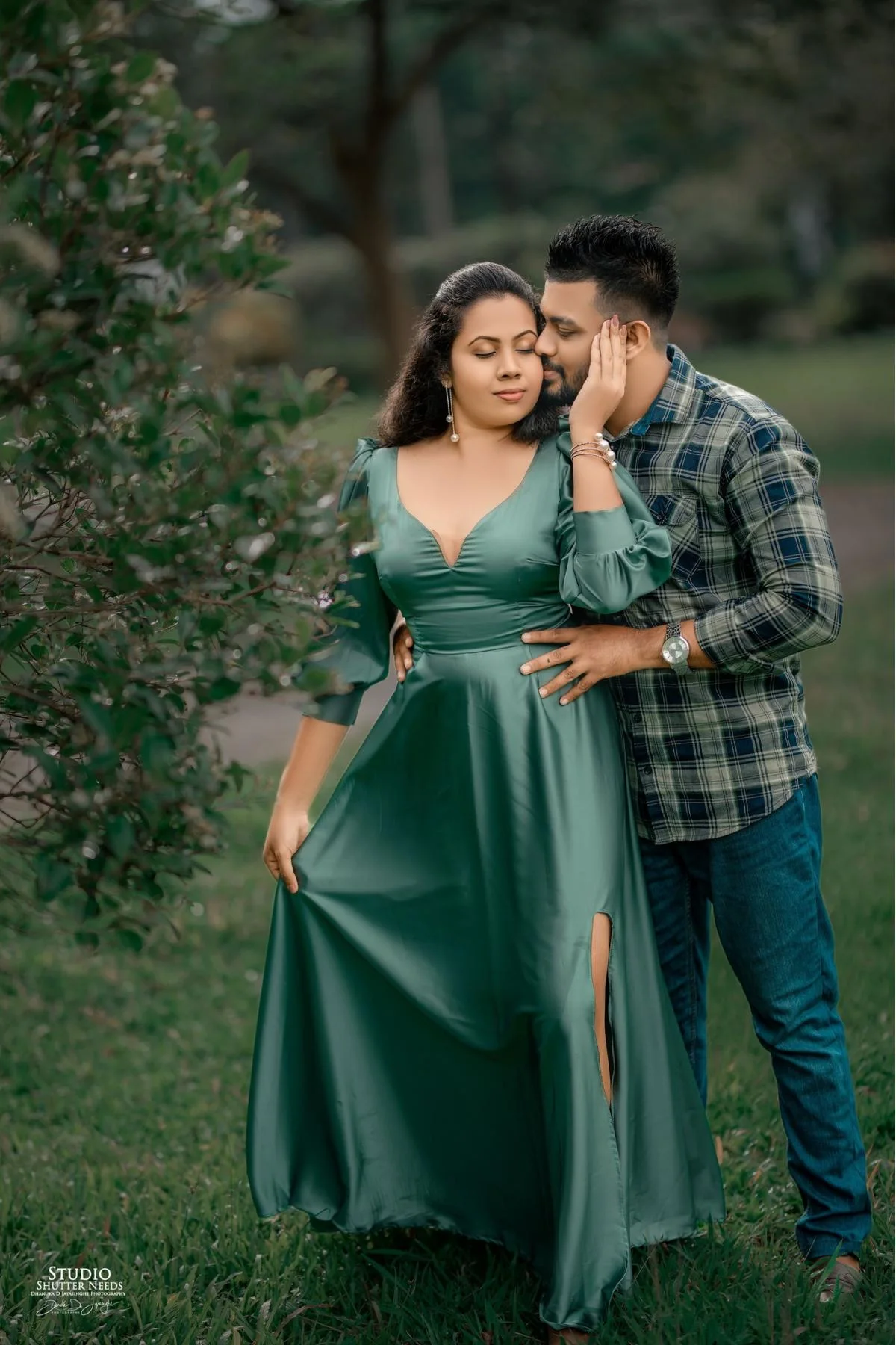 SHASHIKALA & KUSHAN - Sri Lankan Photoshoot Gallery (2)