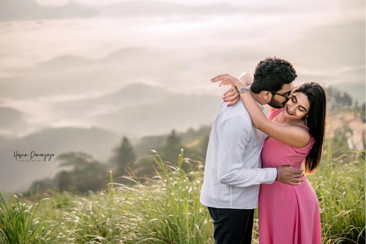 Amaya & Buddhika - Sri Lankan Photoshoot Gallery (2)