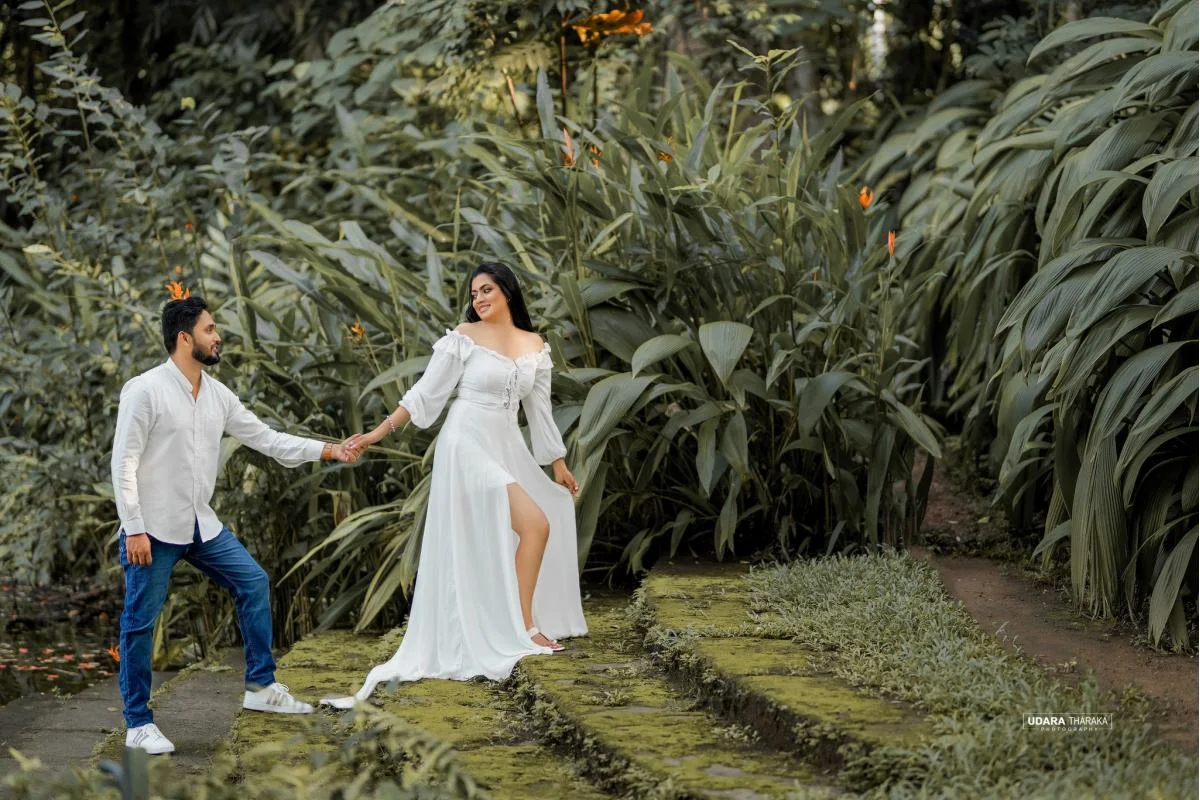Hashini & Chinthaka - Sri Lankan Photoshoot Gallery (3)