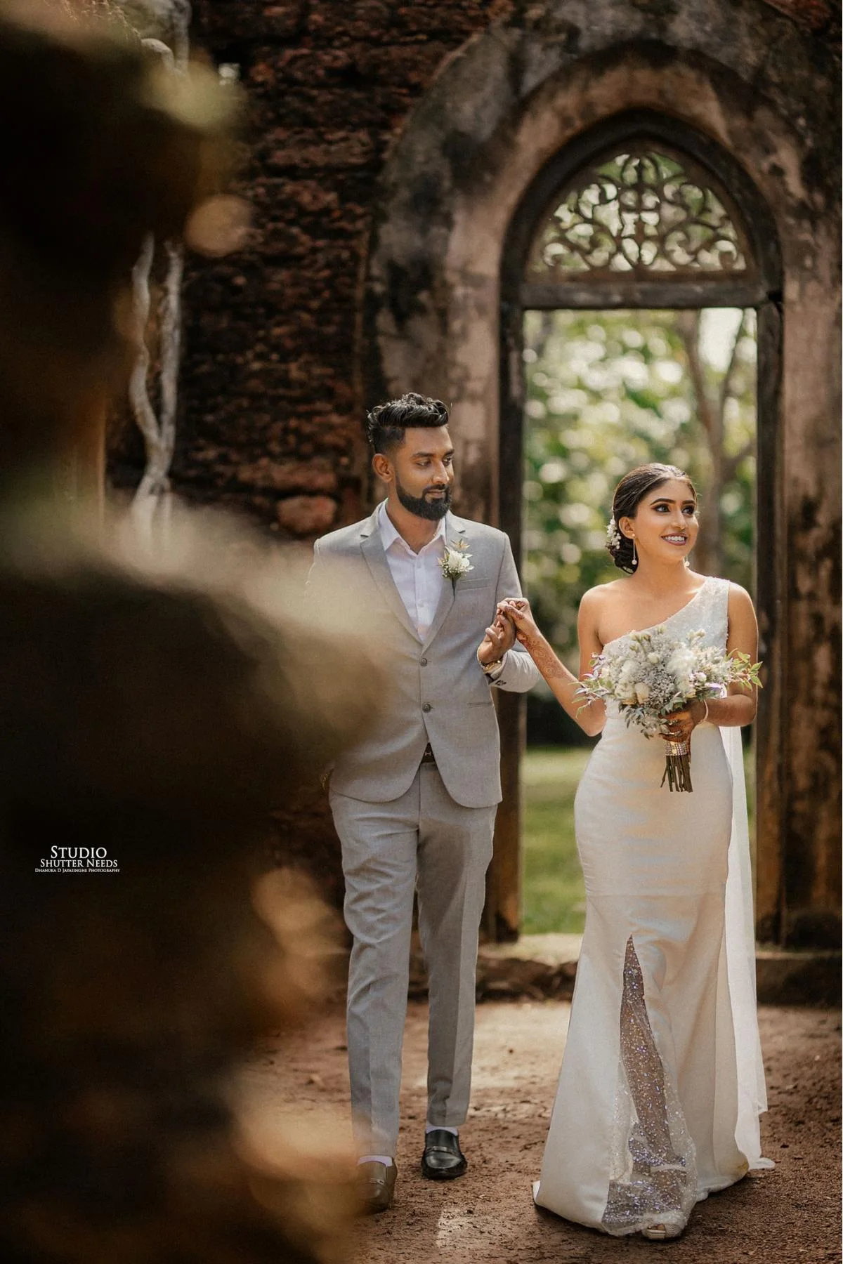 Dilki & Anuradha - Sri Lankan Photoshoot Gallery (3)