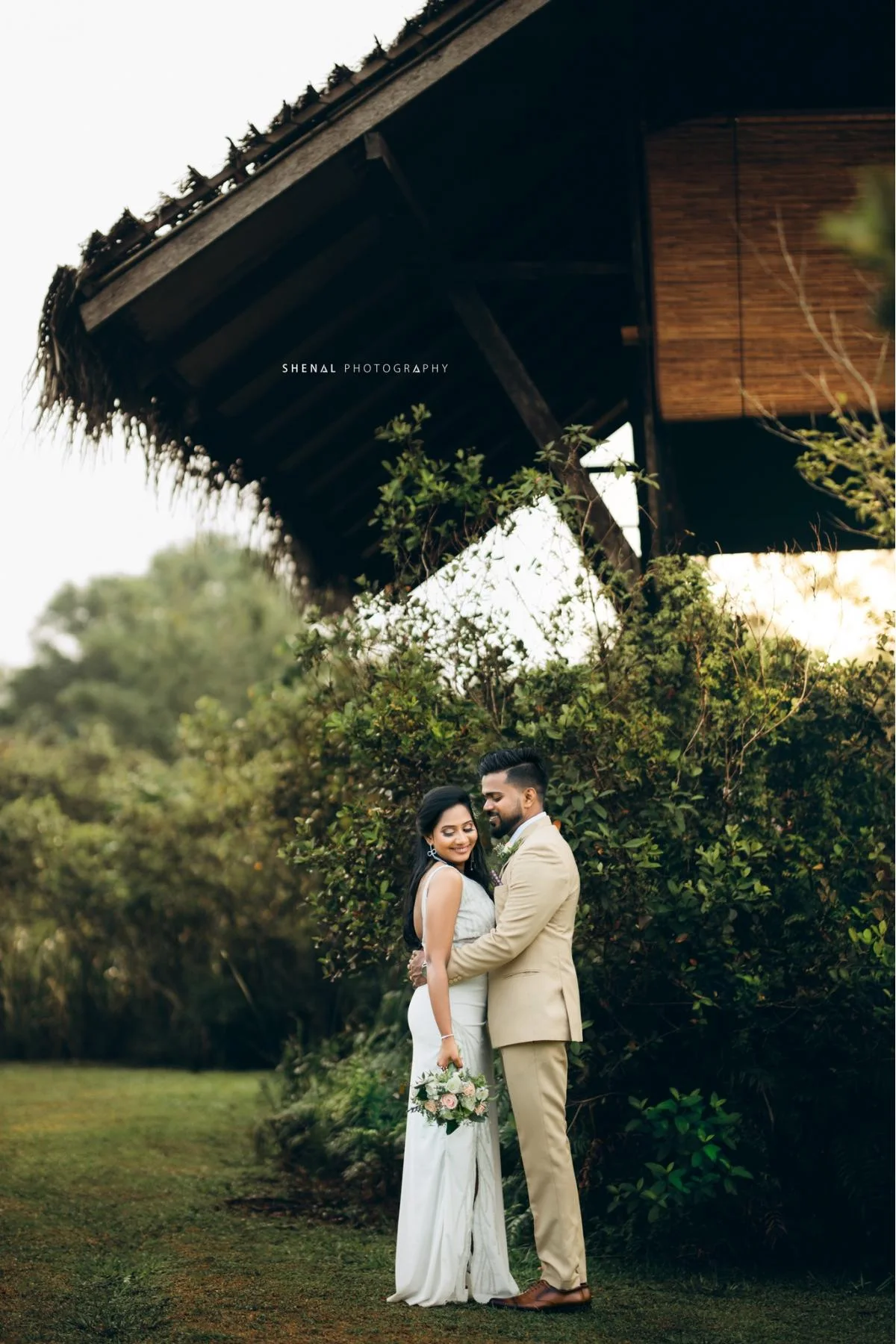 DHANURA & THILINI - Sri Lankan Photoshoot Gallery (3)