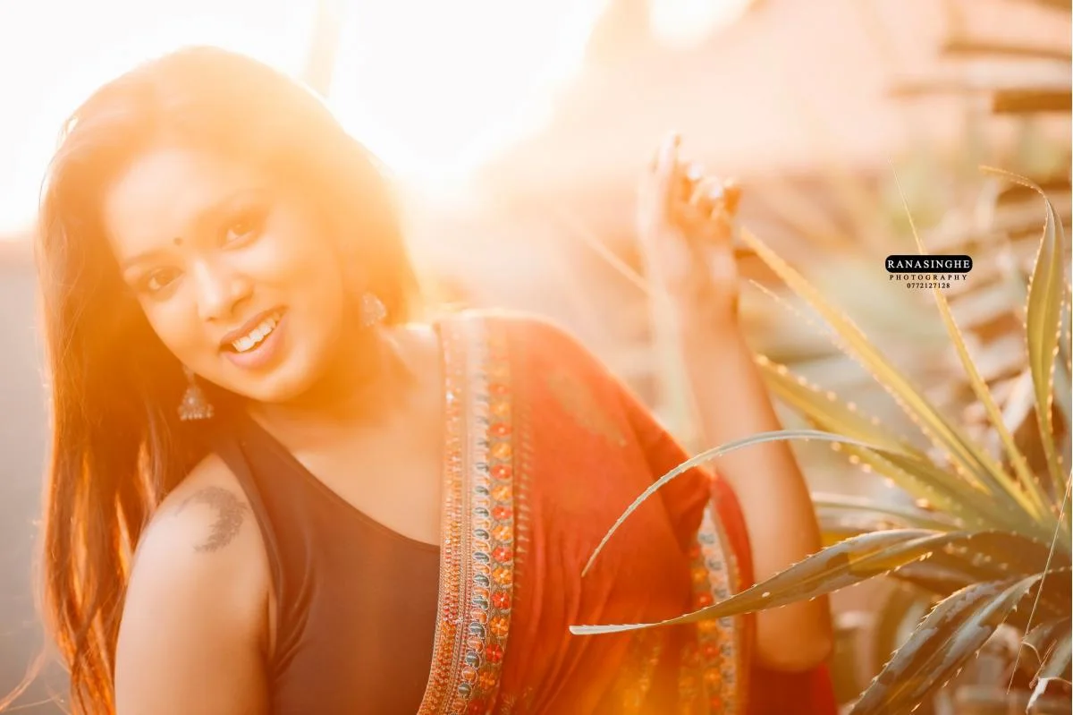 red - Sri Lankan Photoshoot Gallery (2)
