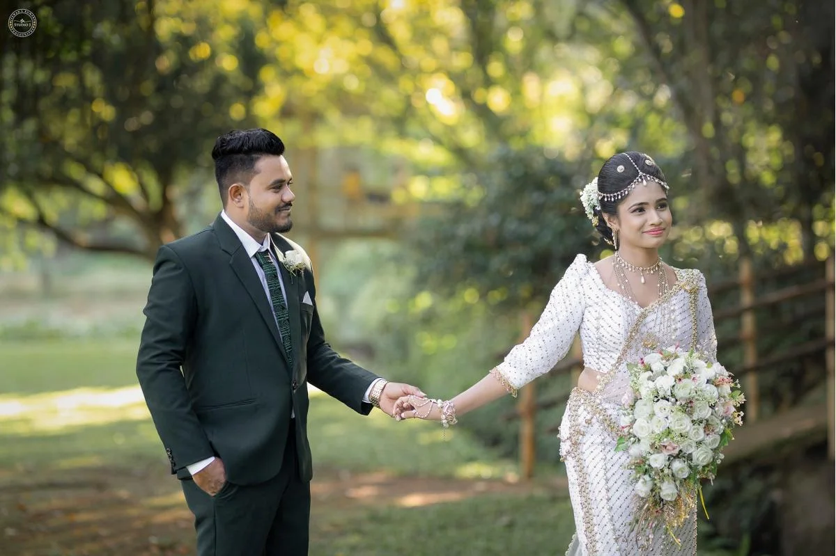 Gimhani & Dhananjaya - Sri Lankan Photoshoot Gallery (2)