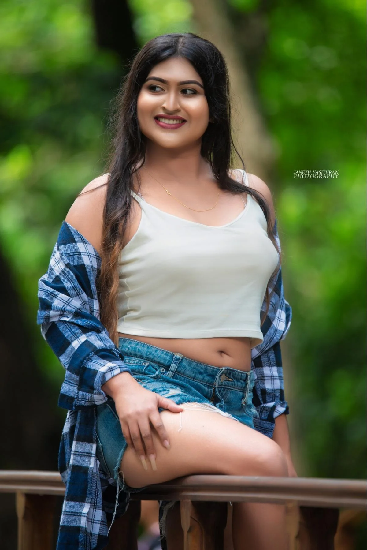 ISHANI - Sri Lankan Photoshoot Gallery (3)