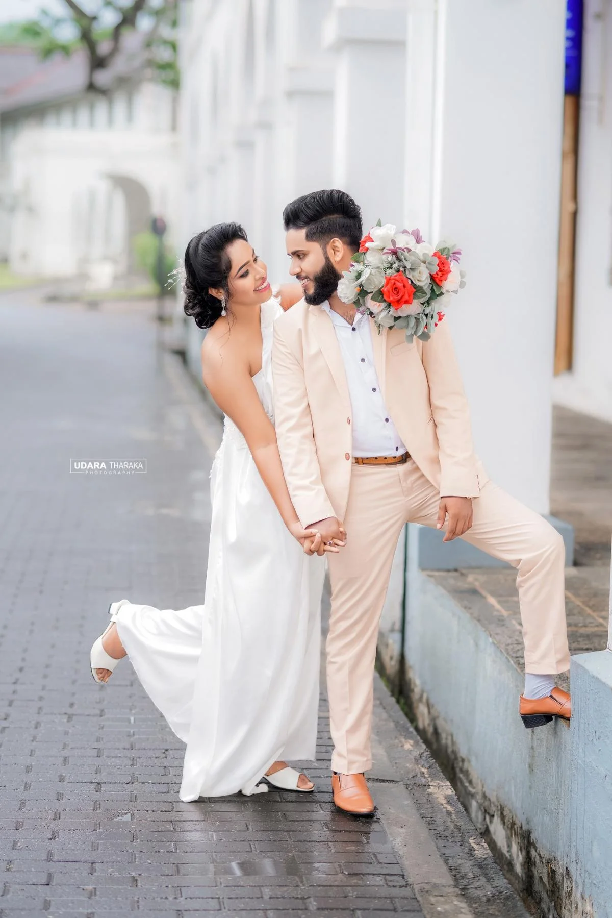 Viranga & Chathuni - Sri Lankan Photoshoot Gallery (2)