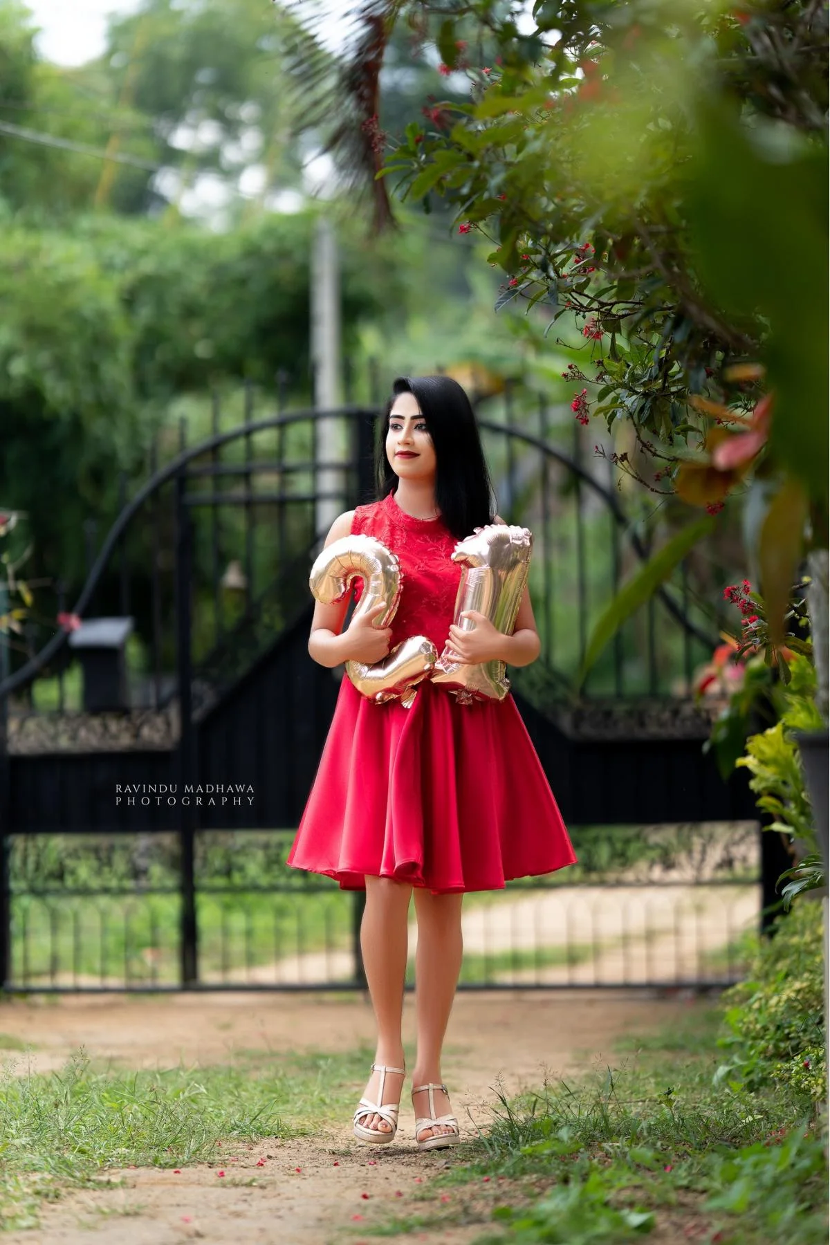 Arshana's 21st - Sri Lankan Photoshoot Gallery (2)