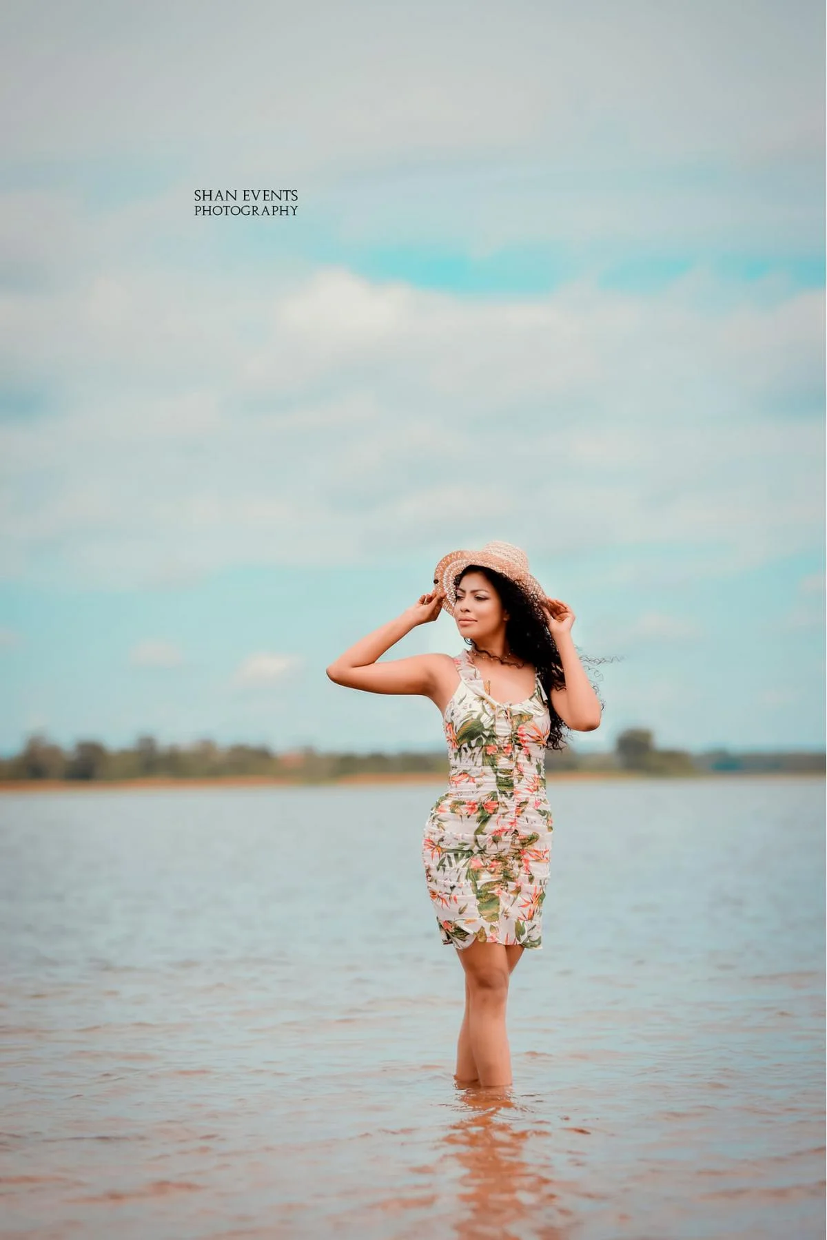 Irushi Wicramasinghe - Sri Lankan Photoshoot Gallery (5)
