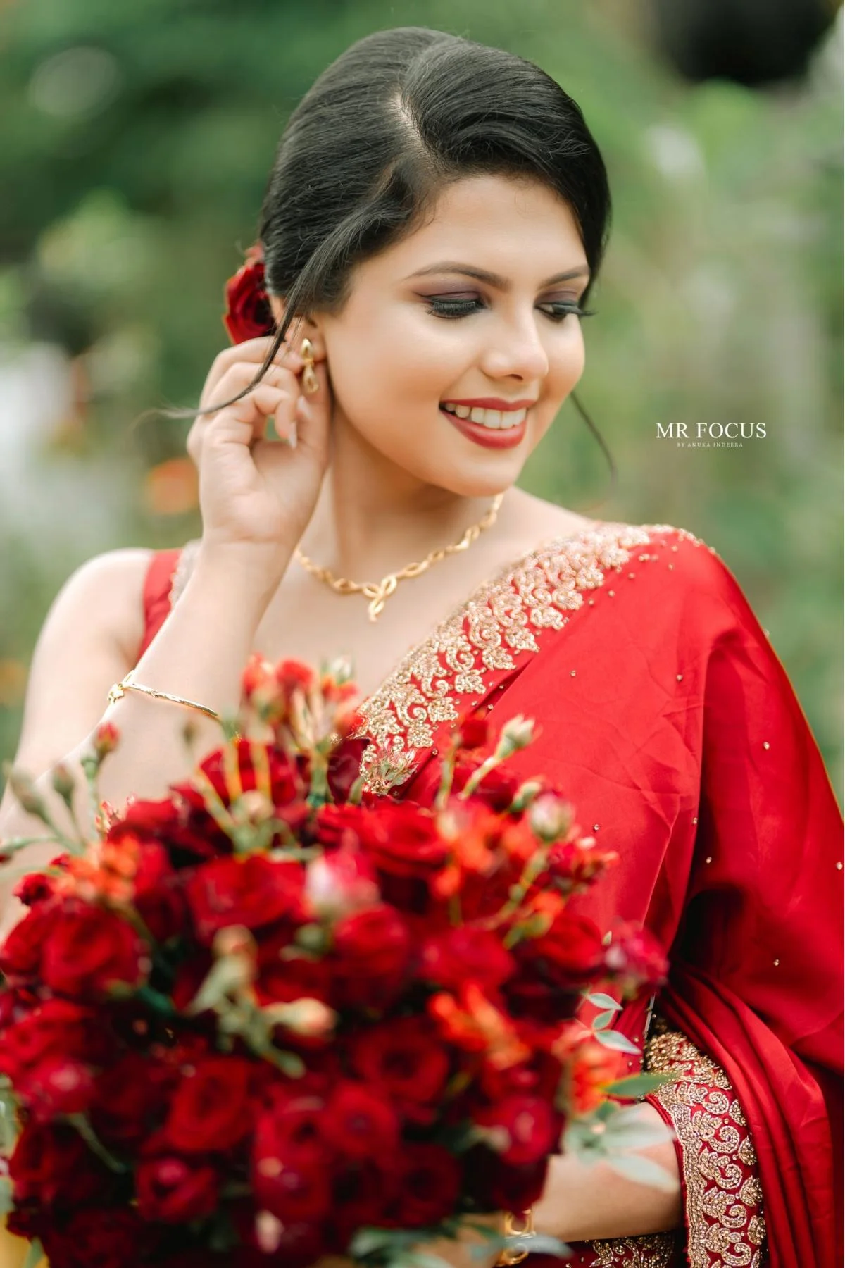 Pasindu & Vinodya - Sri Lankan Photoshoot Gallery (12)