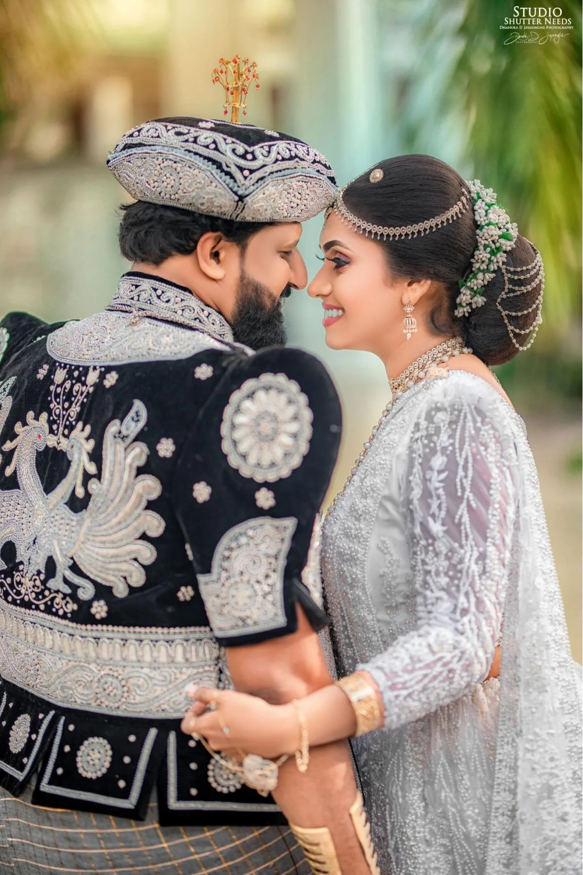 Hansani  &  Dilruk - Sri Lankan Photoshoot Gallery (3)