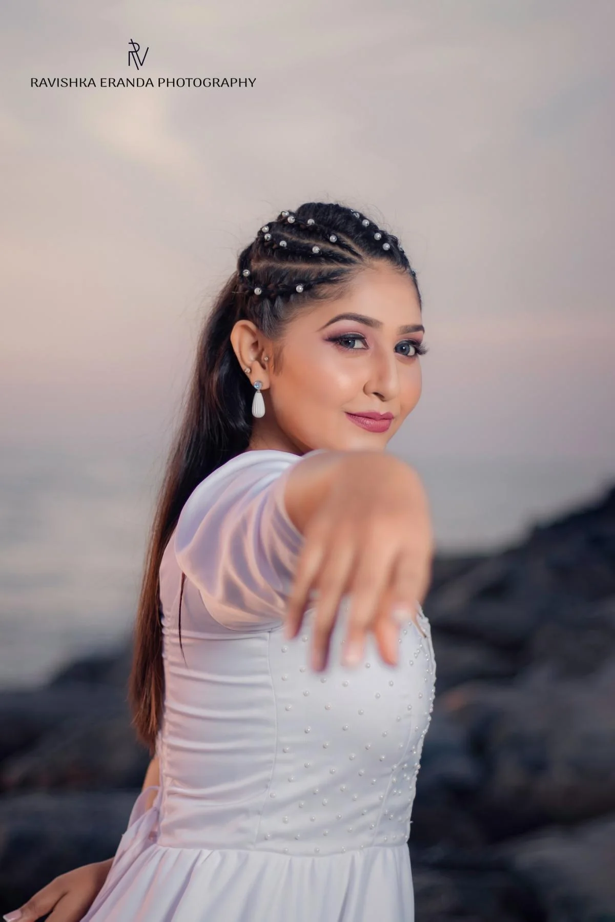 Gi Weerasinghe - Sri Lankan Photoshoot Gallery (3)
