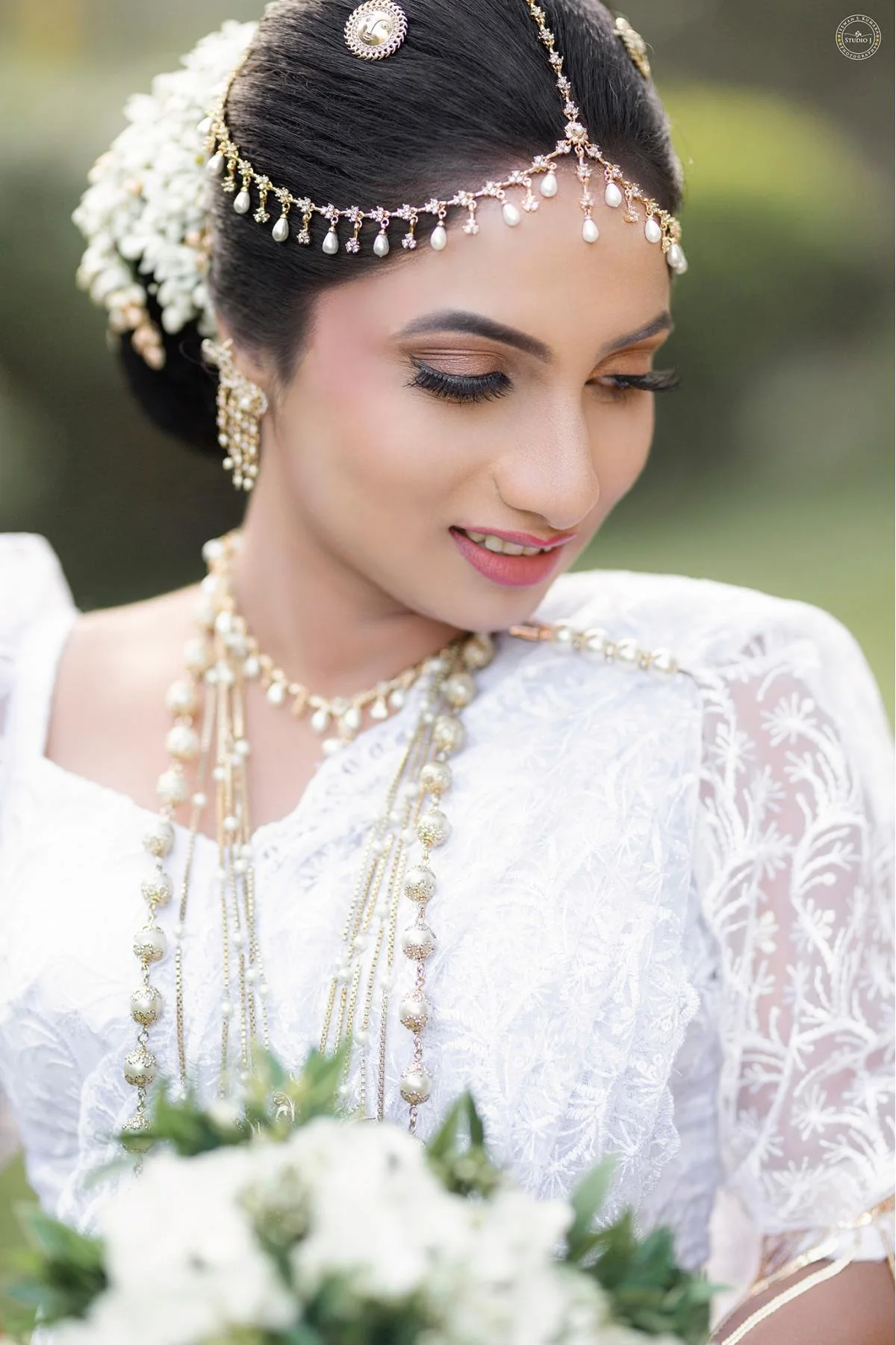 Chalani  &  Shehan - Sri Lankan Photoshoot Gallery (3)