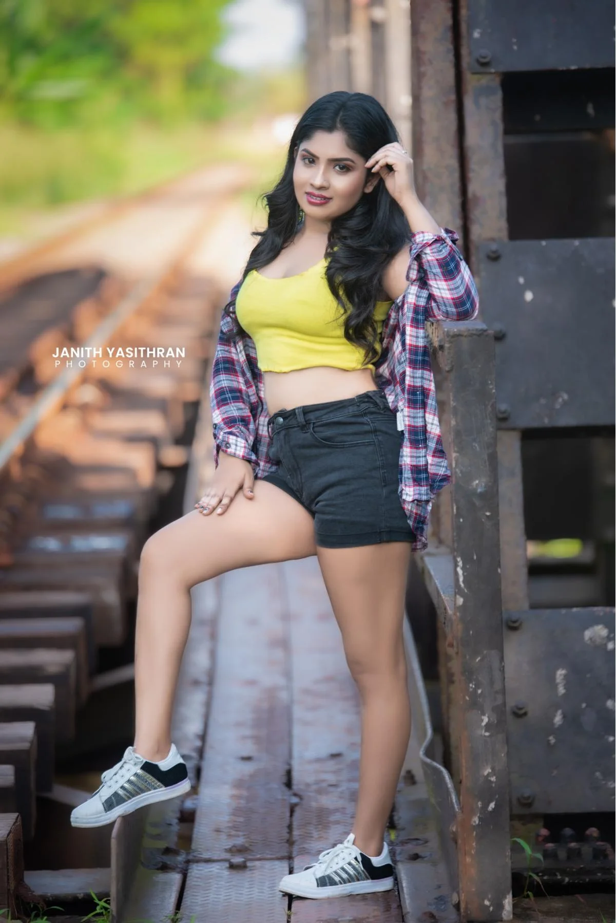 Sadu Shenaya  - Sri Lankan Photoshoot Gallery (3)