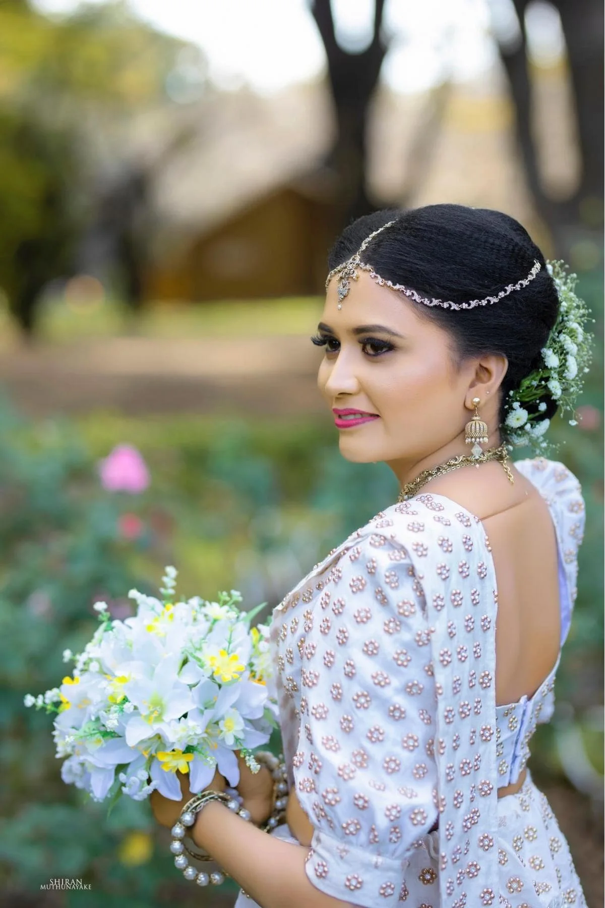 Hishani & Aviahka - Sri Lankan Photoshoot Gallery (3)