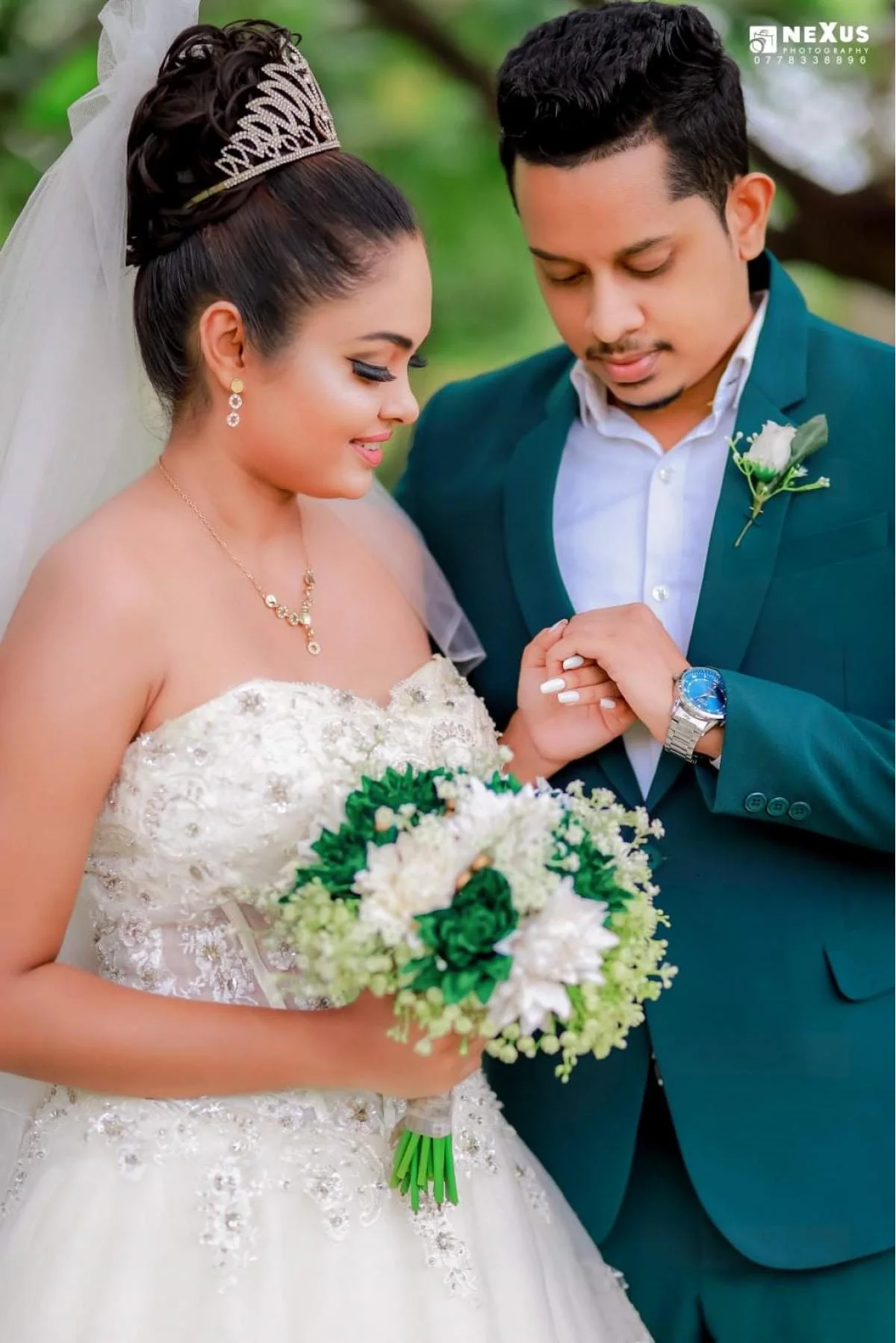 GIMHAN & THAKSHI - Sri Lankan Photoshoot Gallery (3)
