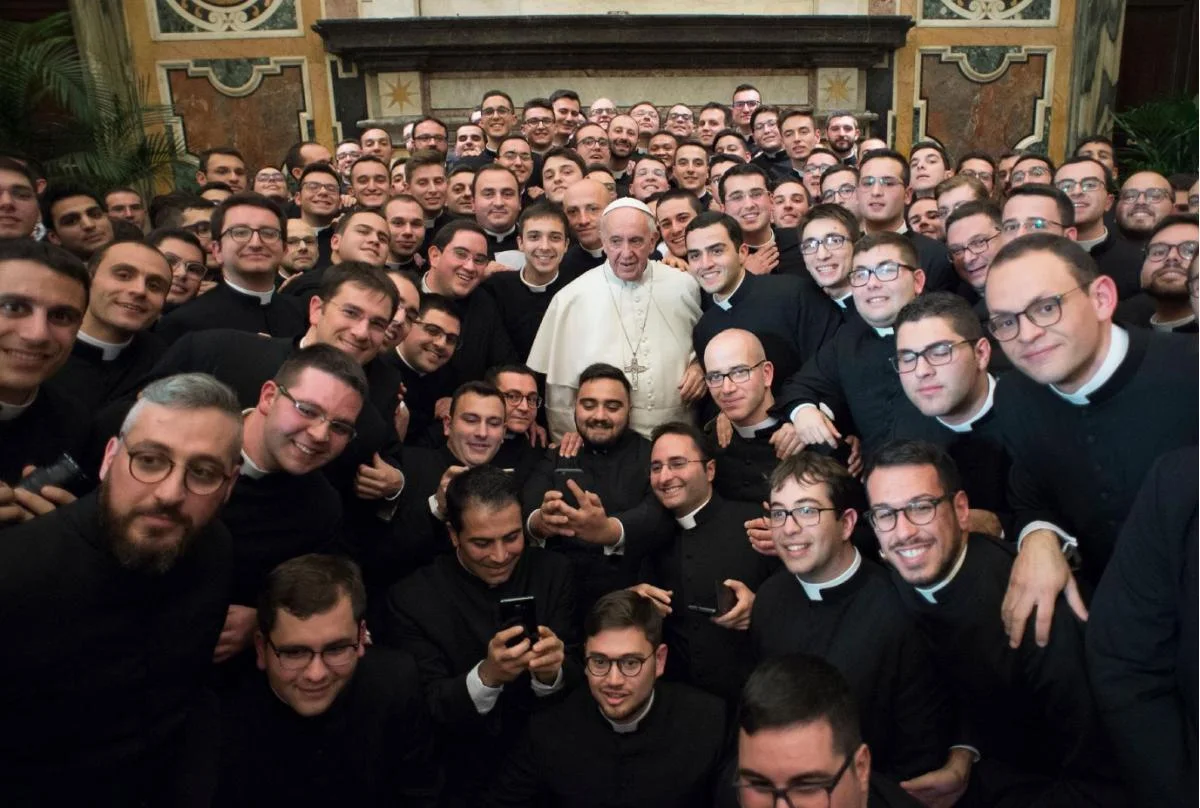 Pope Francis, in pictures - Sri Lankan Photoshoot Gallery (15)