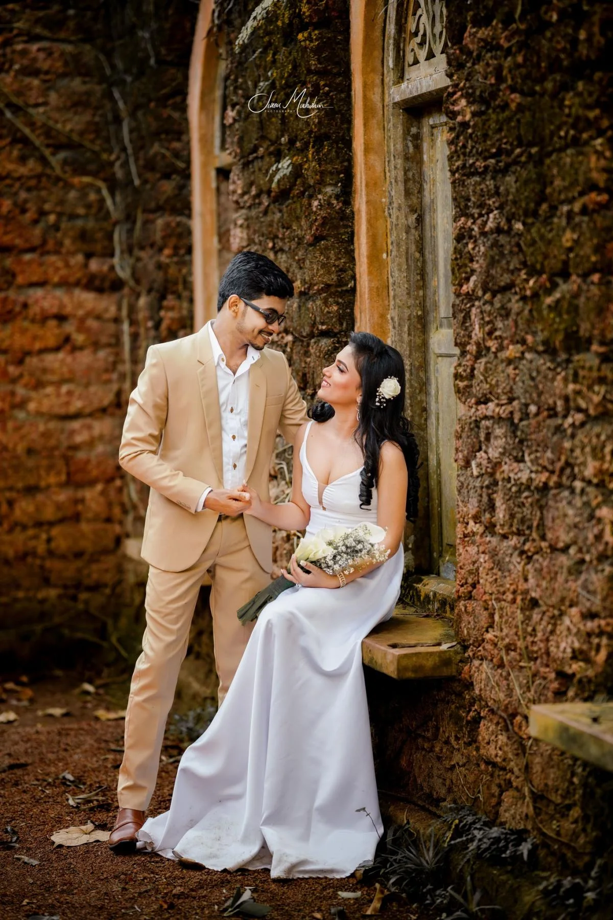 Wasana & Buddhika - Sri Lankan Photoshoot Gallery (3)