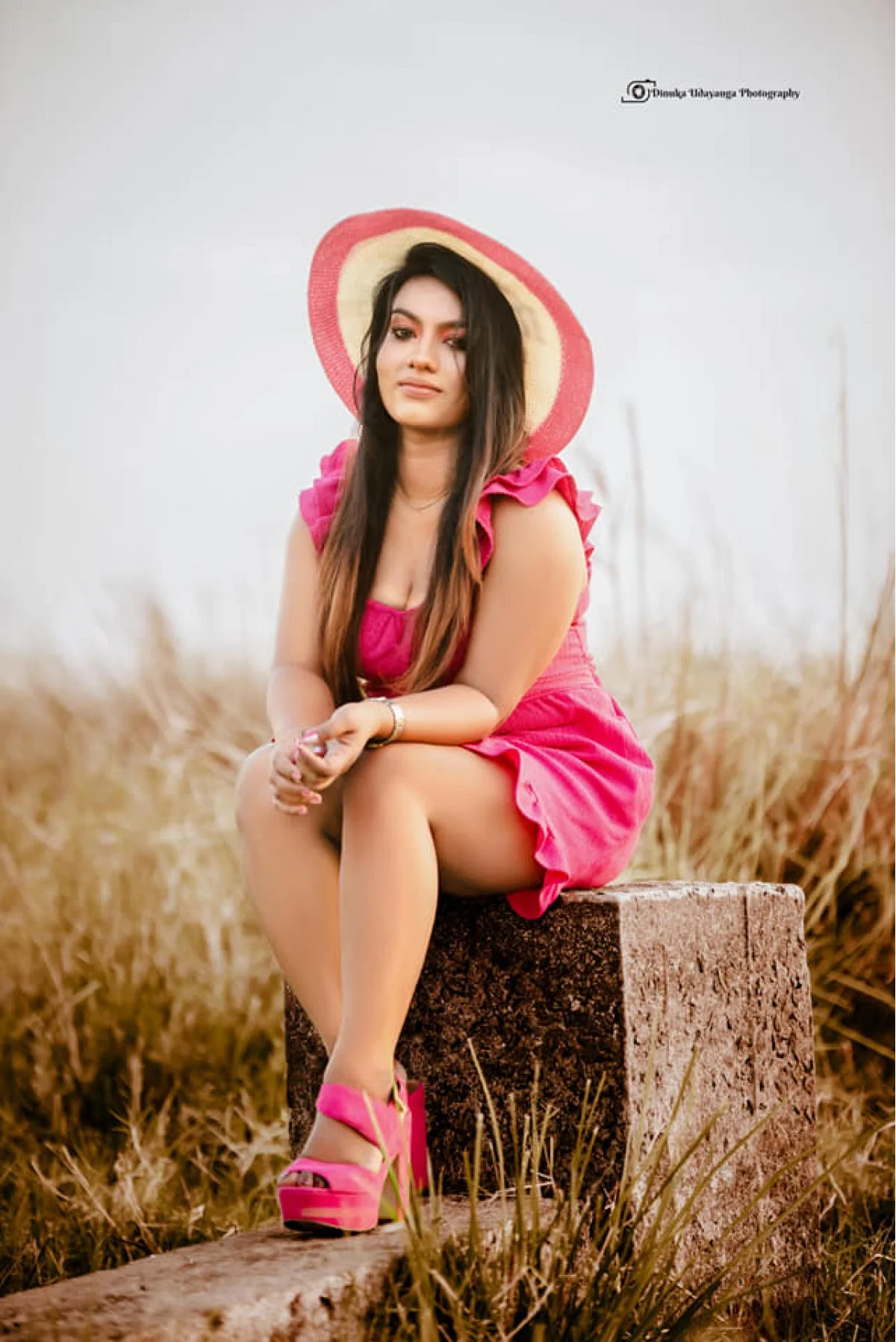 Dinushika - Sri Lankan Photoshoot Gallery (3)