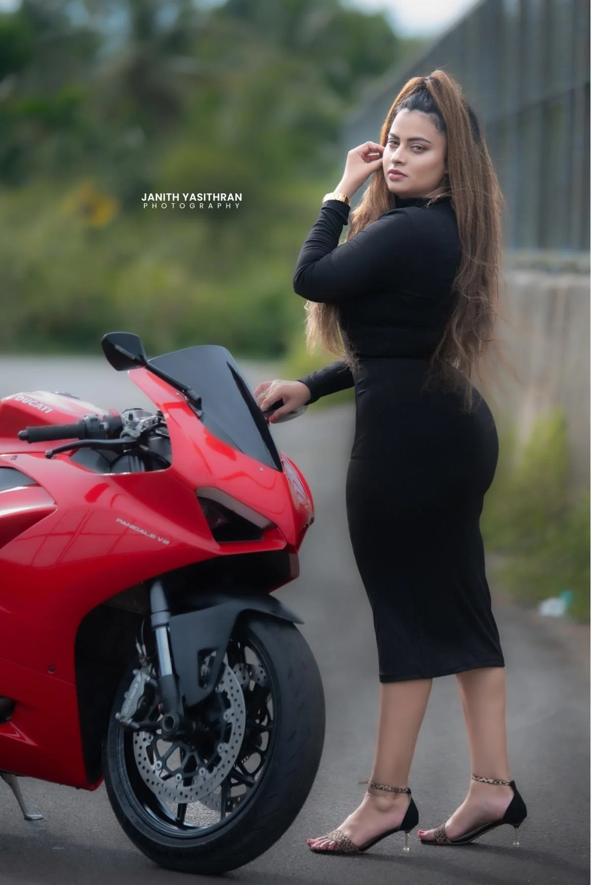 Sarah Sangz - Sri Lankan Photoshoot Gallery (4)