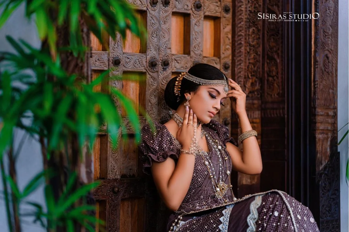 Malindu & Ishara - Sri Lankan Photoshoot Gallery (4)
