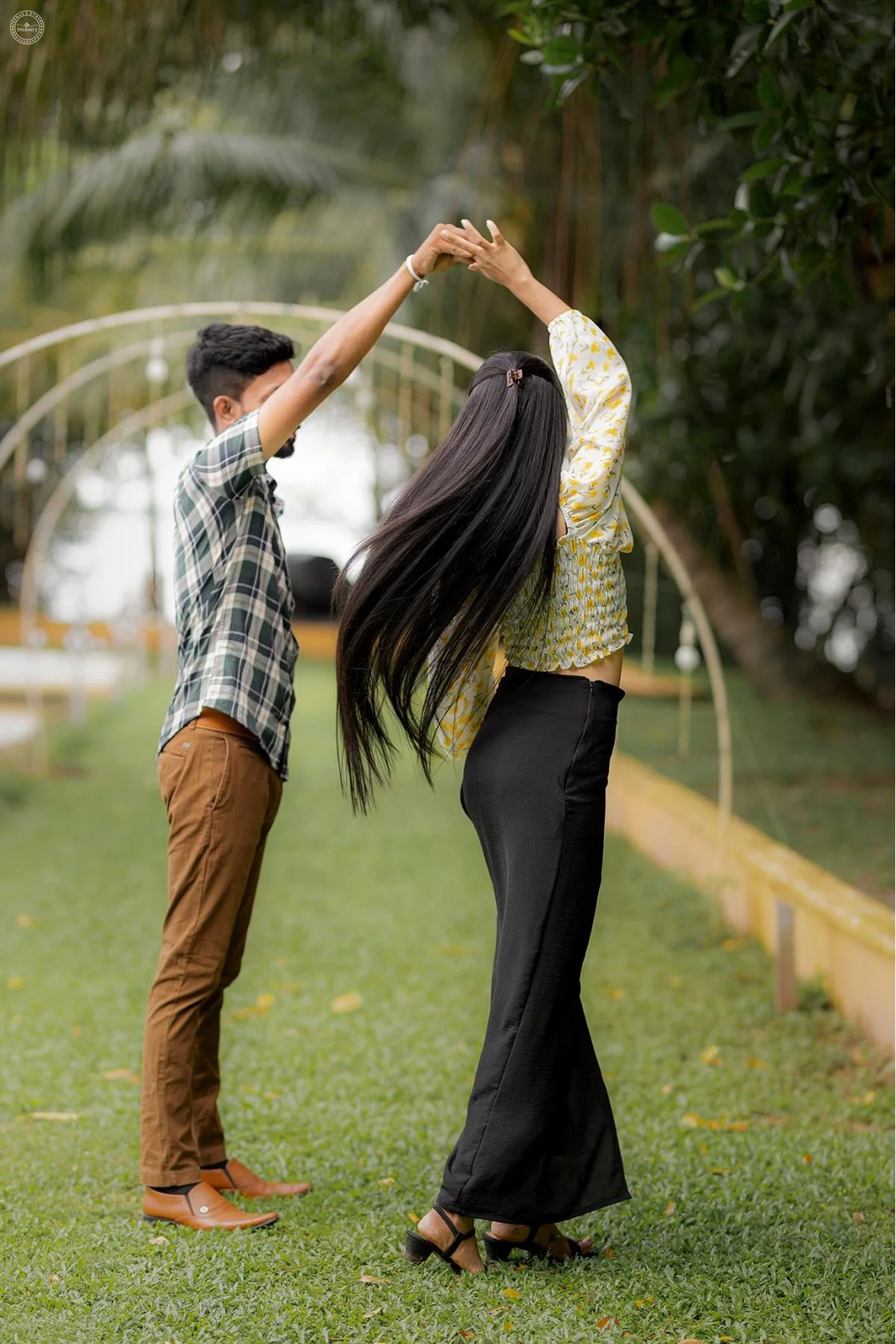 Hashini  & Sampath - Sri Lankan Photoshoot Gallery (4)