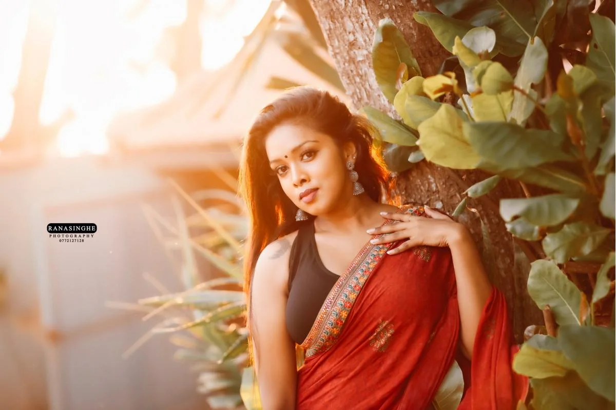 red - Sri Lankan Photoshoot Gallery (4)