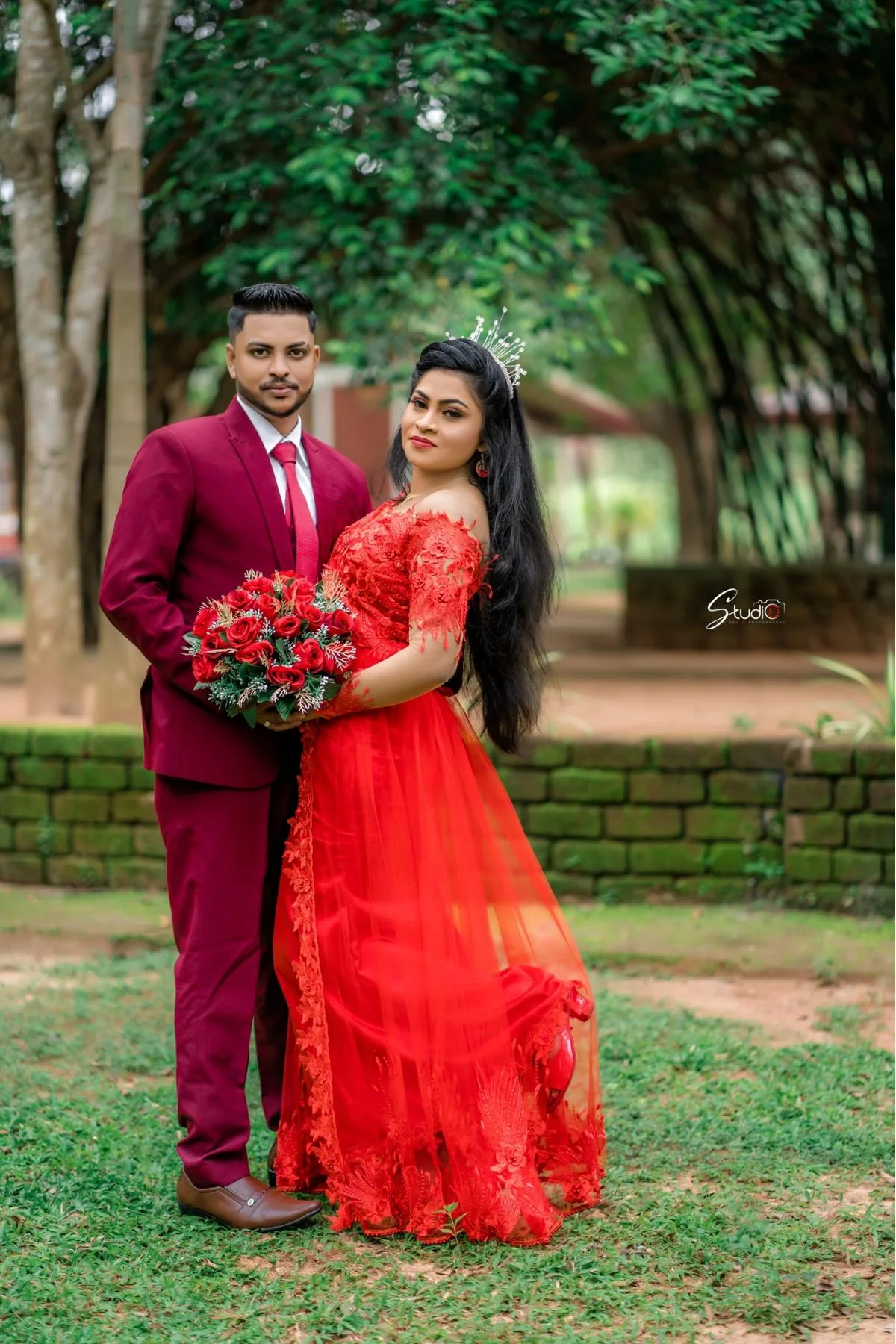    LAKSIRI & ANUPAMA - Sri Lankan Photoshoot Gallery (4)