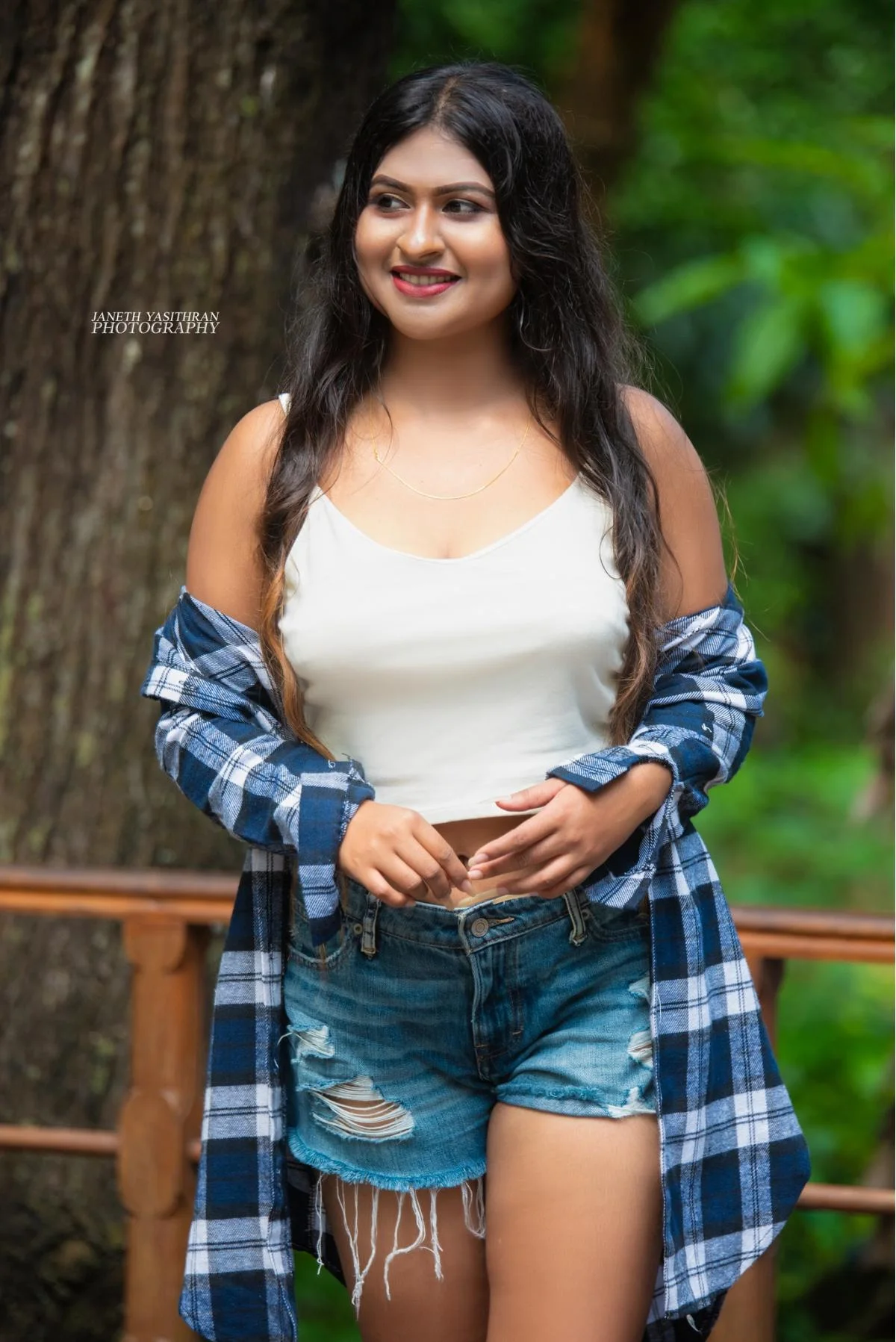 ISHANI - Sri Lankan Photoshoot Gallery (8)