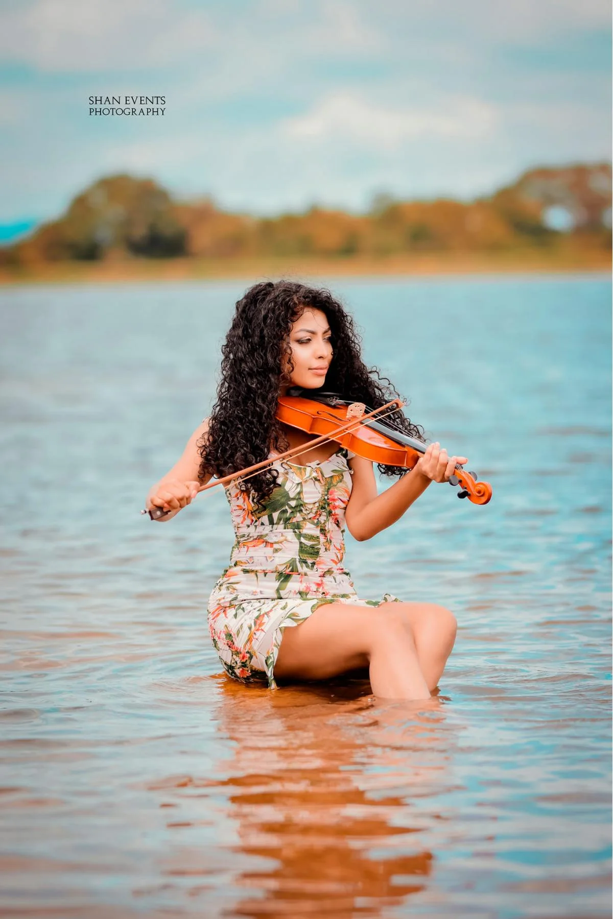 Irushi Wicramasinghe - Sri Lankan Photoshoot Gallery (7)