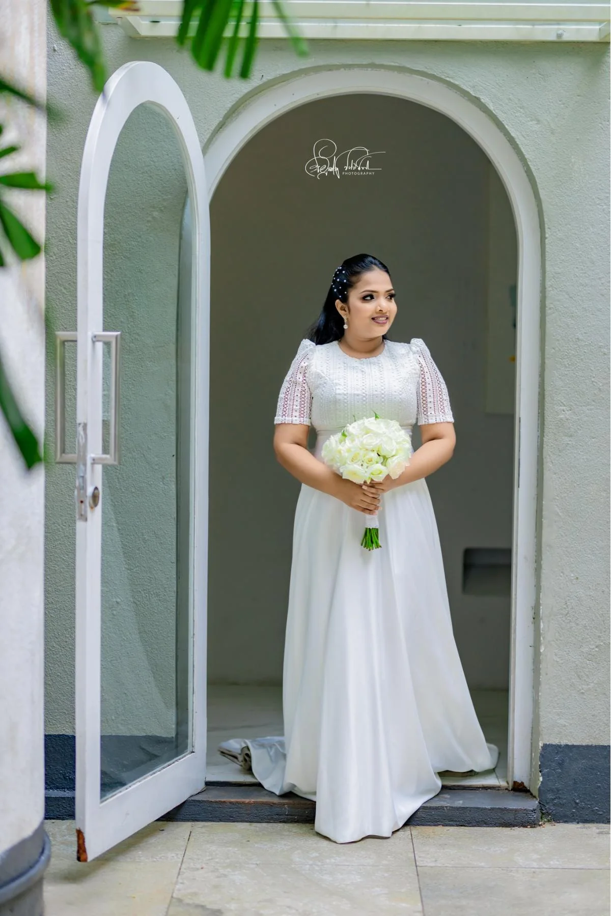 RANDIKA & RANDIKA - Sri Lankan Photoshoot Gallery (5)
